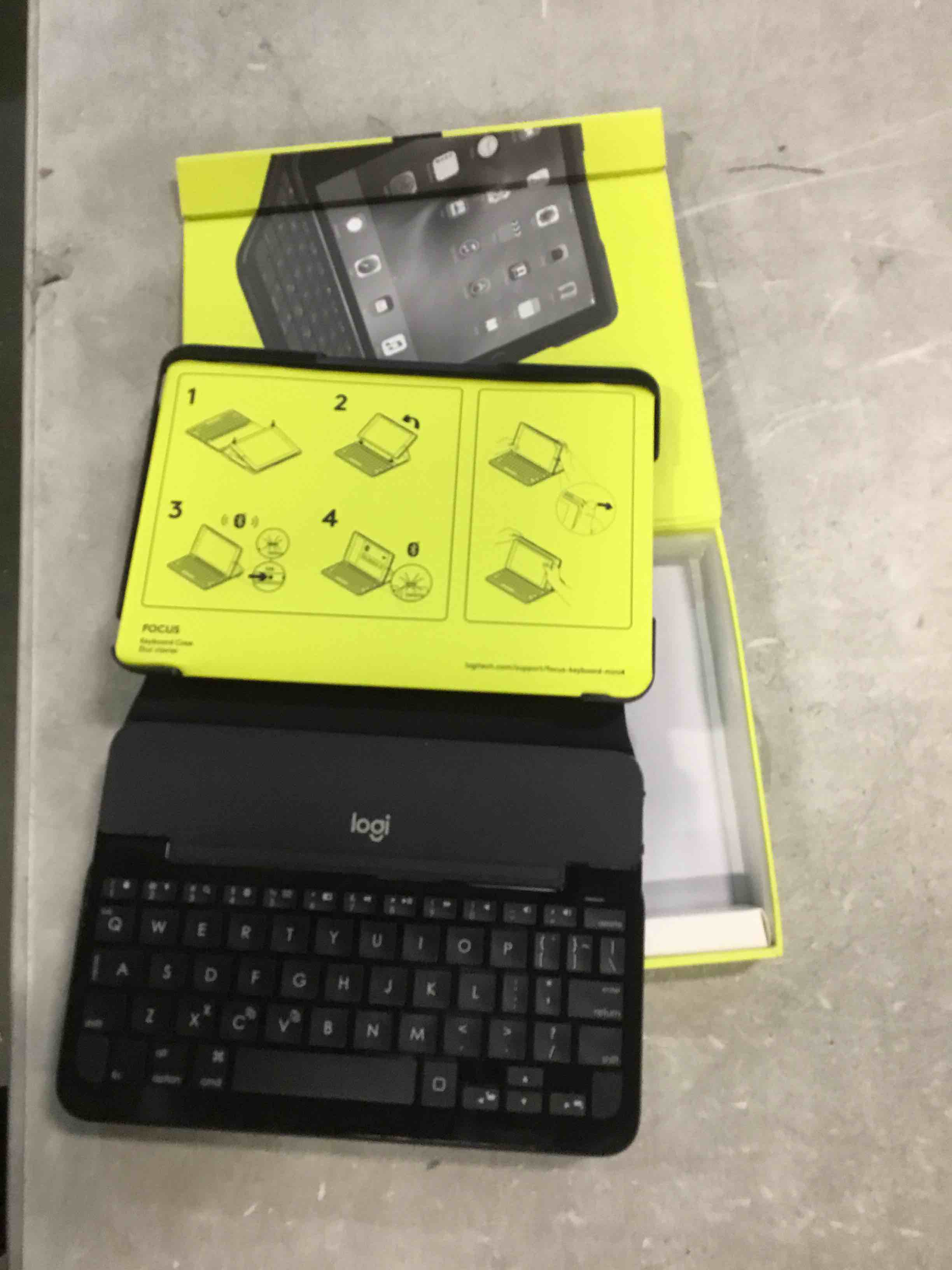 https://s3.amazonaws.com/lotting-images-prod/bidfta/BRN0248181_1734044048628.jpeg