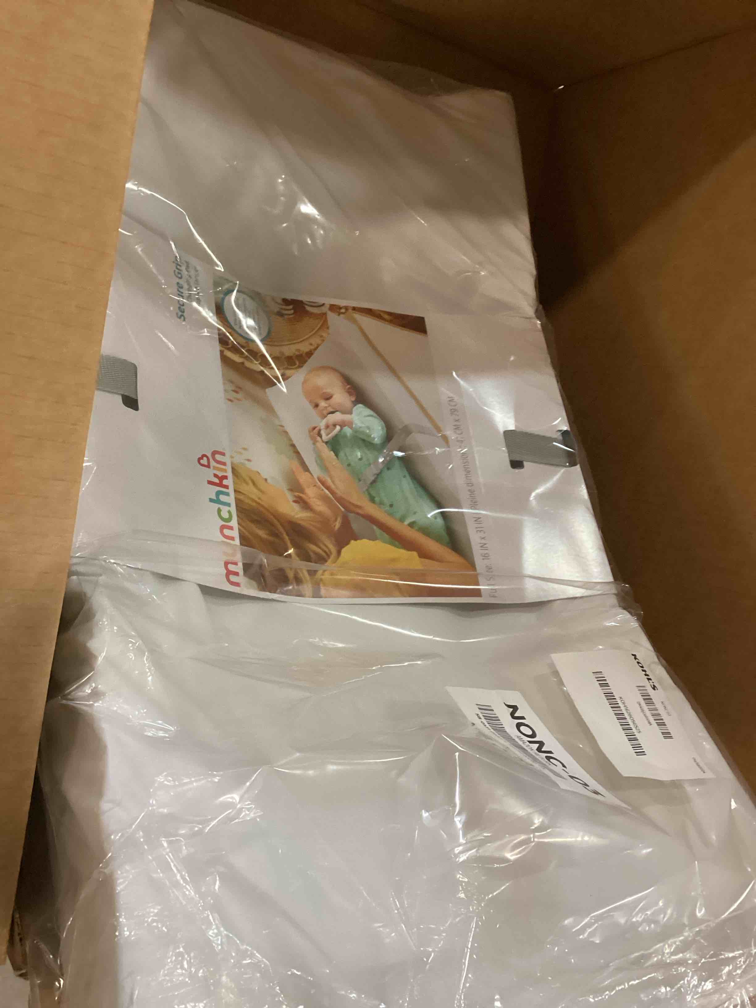 https://s3.amazonaws.com/lotting-images-prod/bidfta/BRN0250548_1729702688860.jpeg