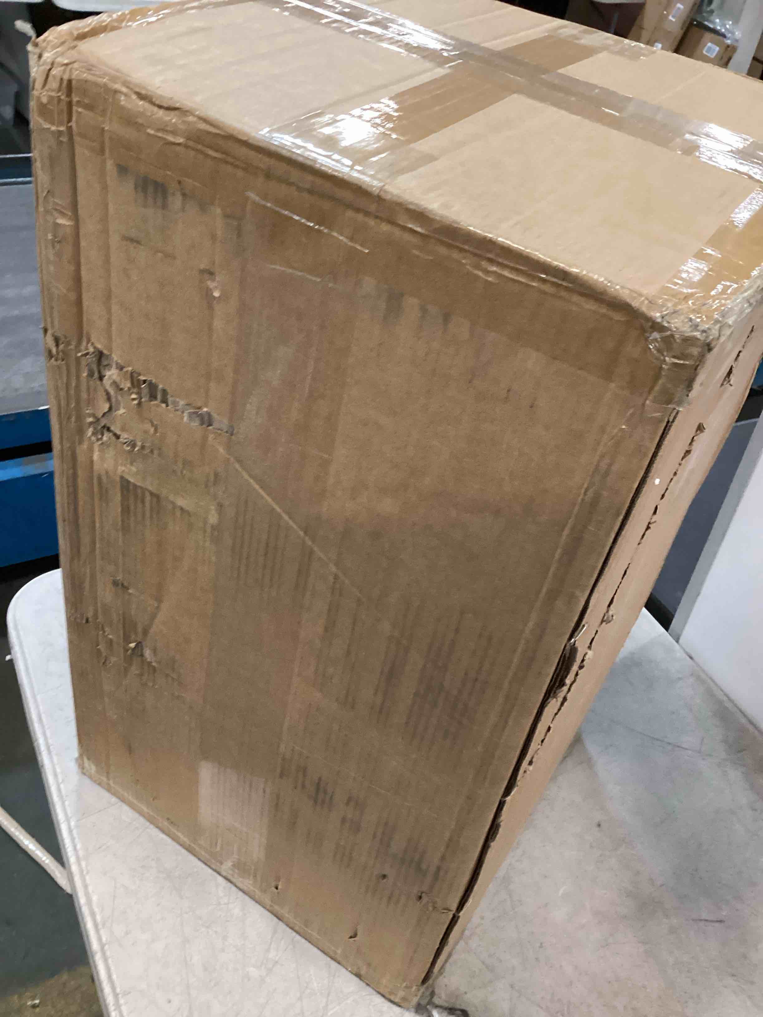 https://s3.amazonaws.com/lotting-images-prod/bidfta/BRN0256193_1729017719444.jpeg