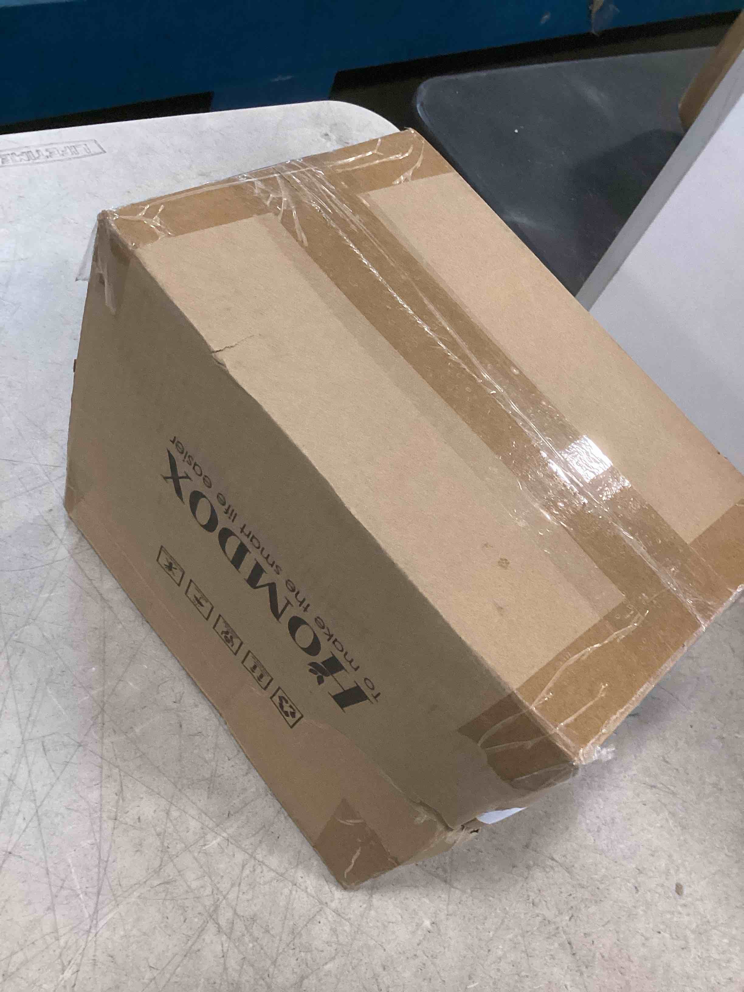 https://s3.amazonaws.com/lotting-images-prod/bidfta/BRN0256362_1728998985606.jpeg
