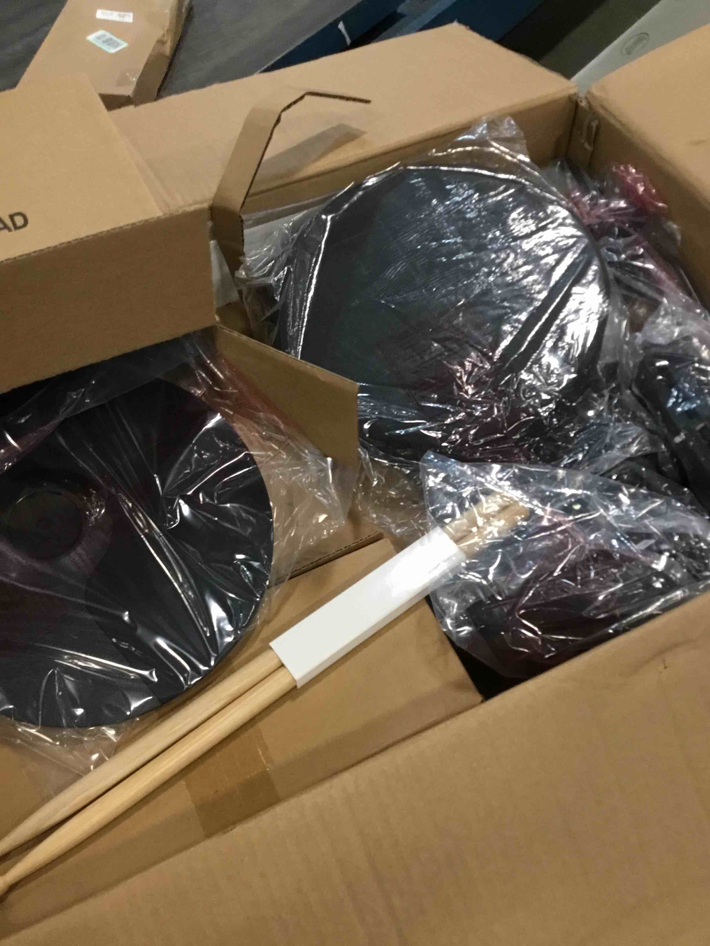 https://s3.amazonaws.com/lotting-images-prod/bidfta/BRN0258336_1729944591529.jpeg