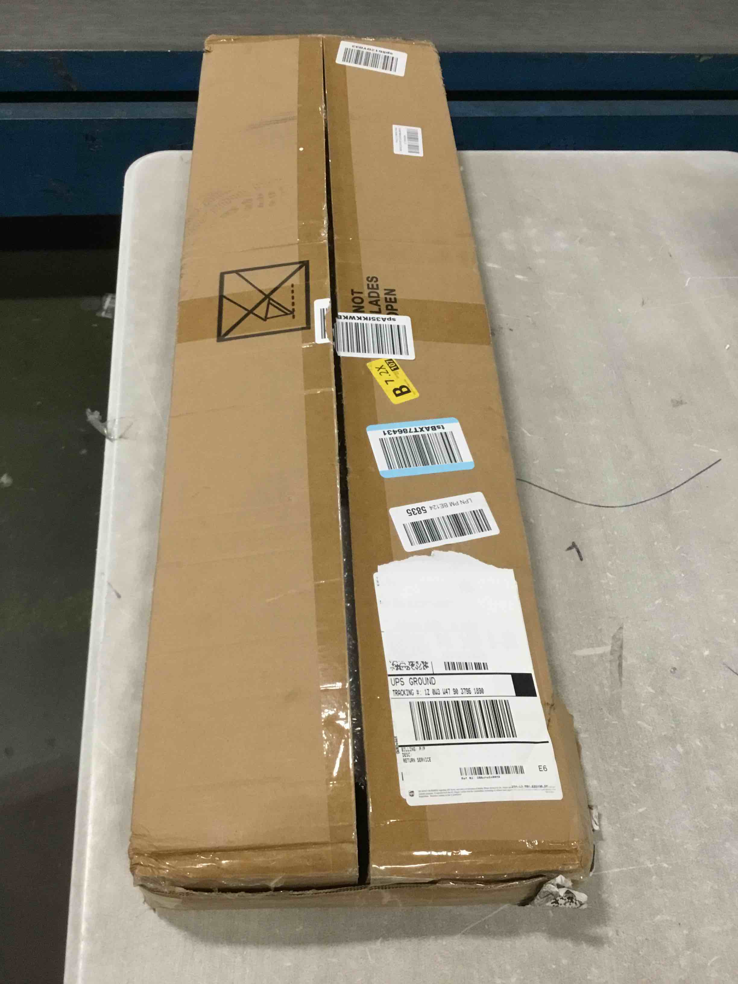 https://s3.amazonaws.com/lotting-images-prod/bidfta/BRN0260091_1729510326600.jpeg