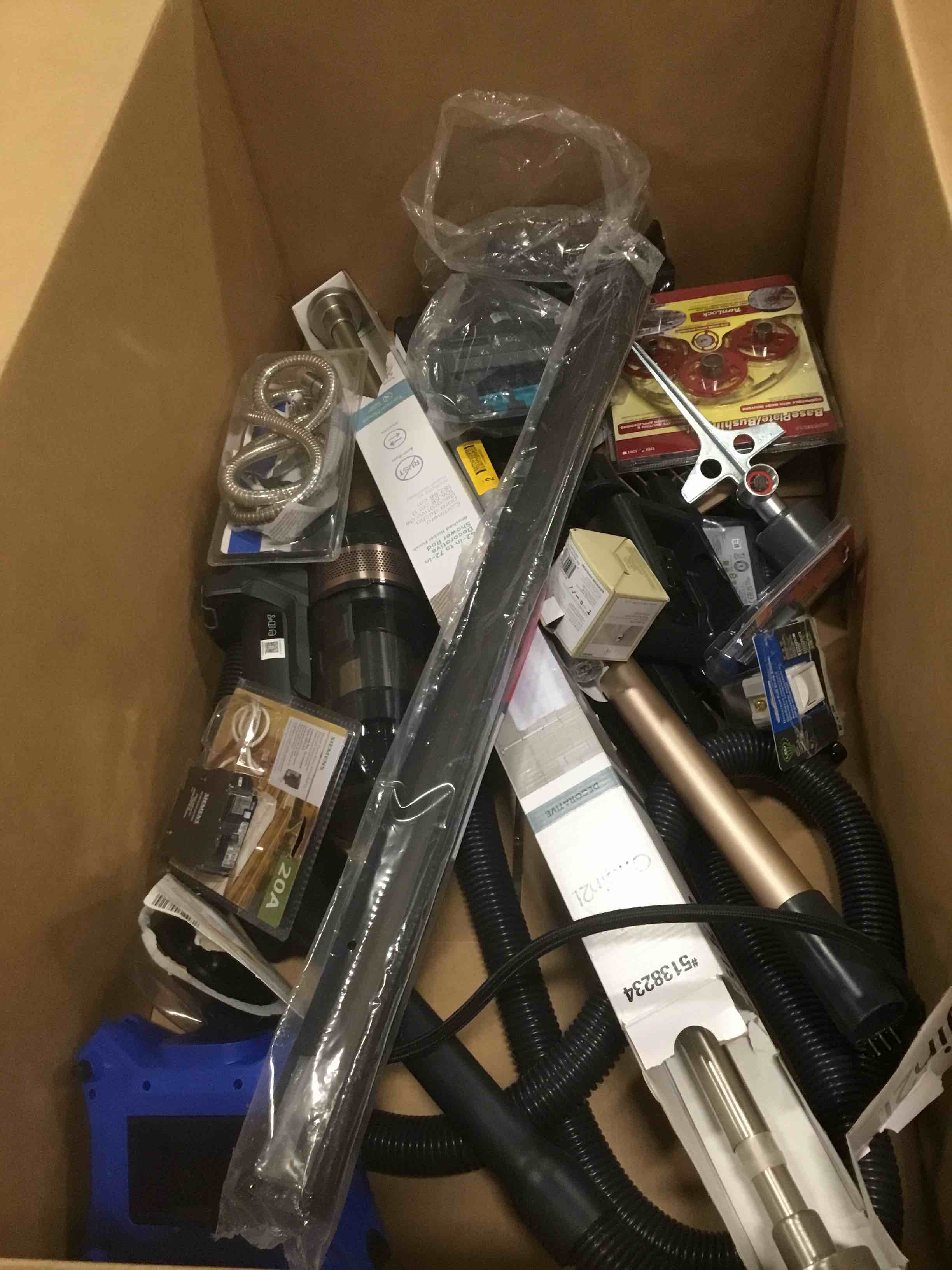 Assorted of  Products for the Maintenance or Decoration of the Home (it can include a variety of sizes and models)