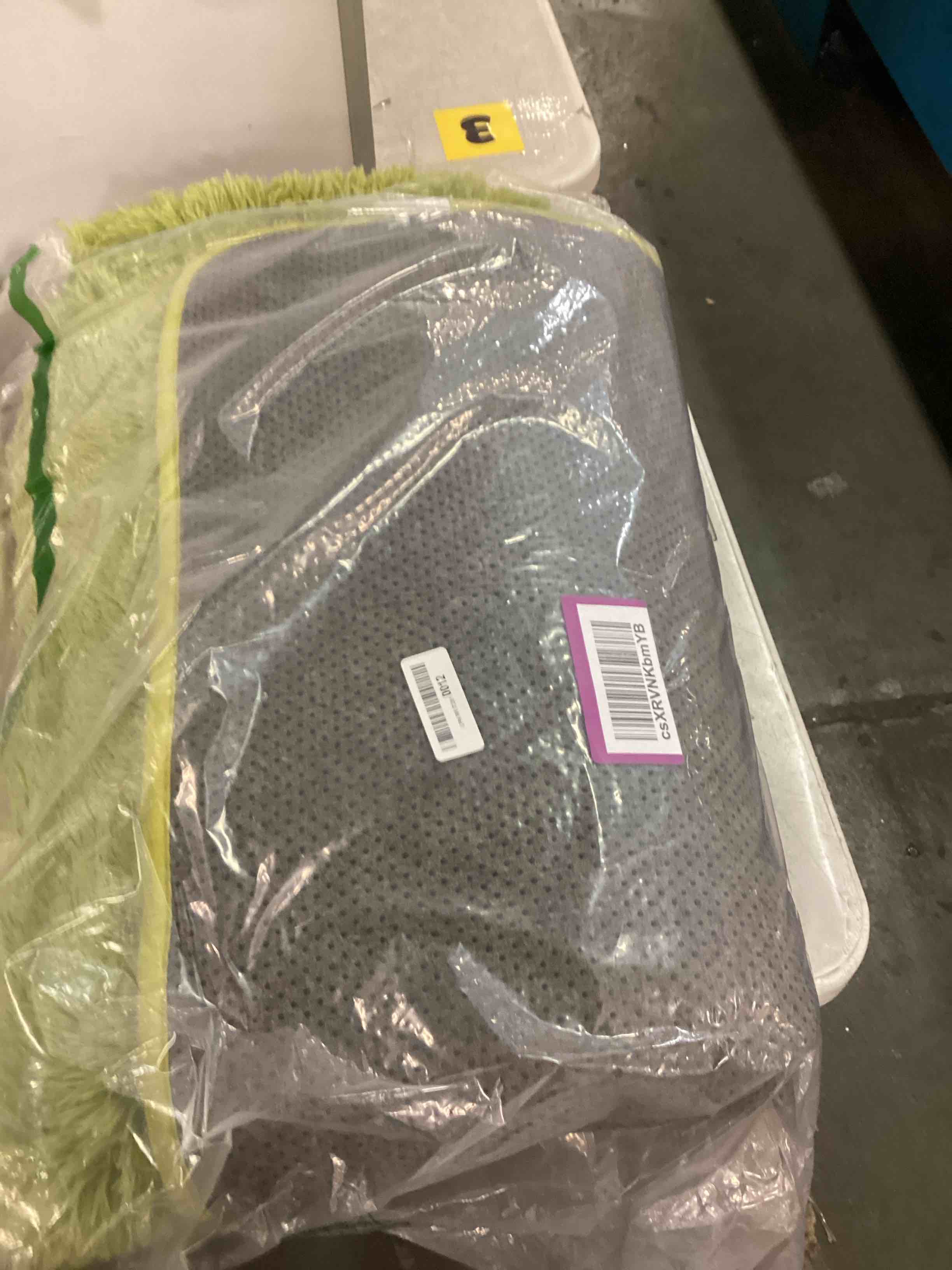 https://s3.amazonaws.com/lotting-images-prod/bidfta/BRN0262205_1732142143279.jpeg