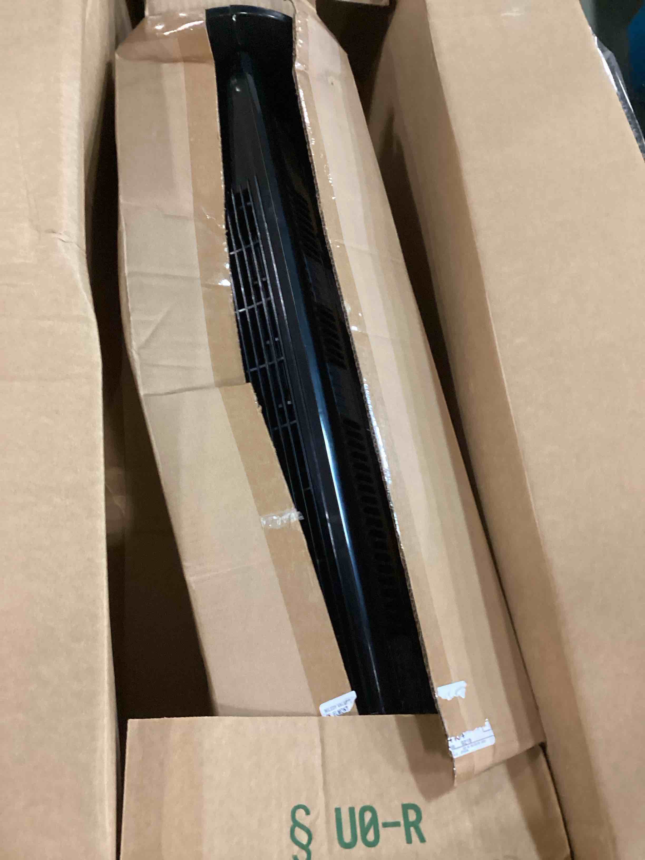 https://s3.amazonaws.com/lotting-images-prod/bidfta/BRN0262211_1732141585776.jpeg