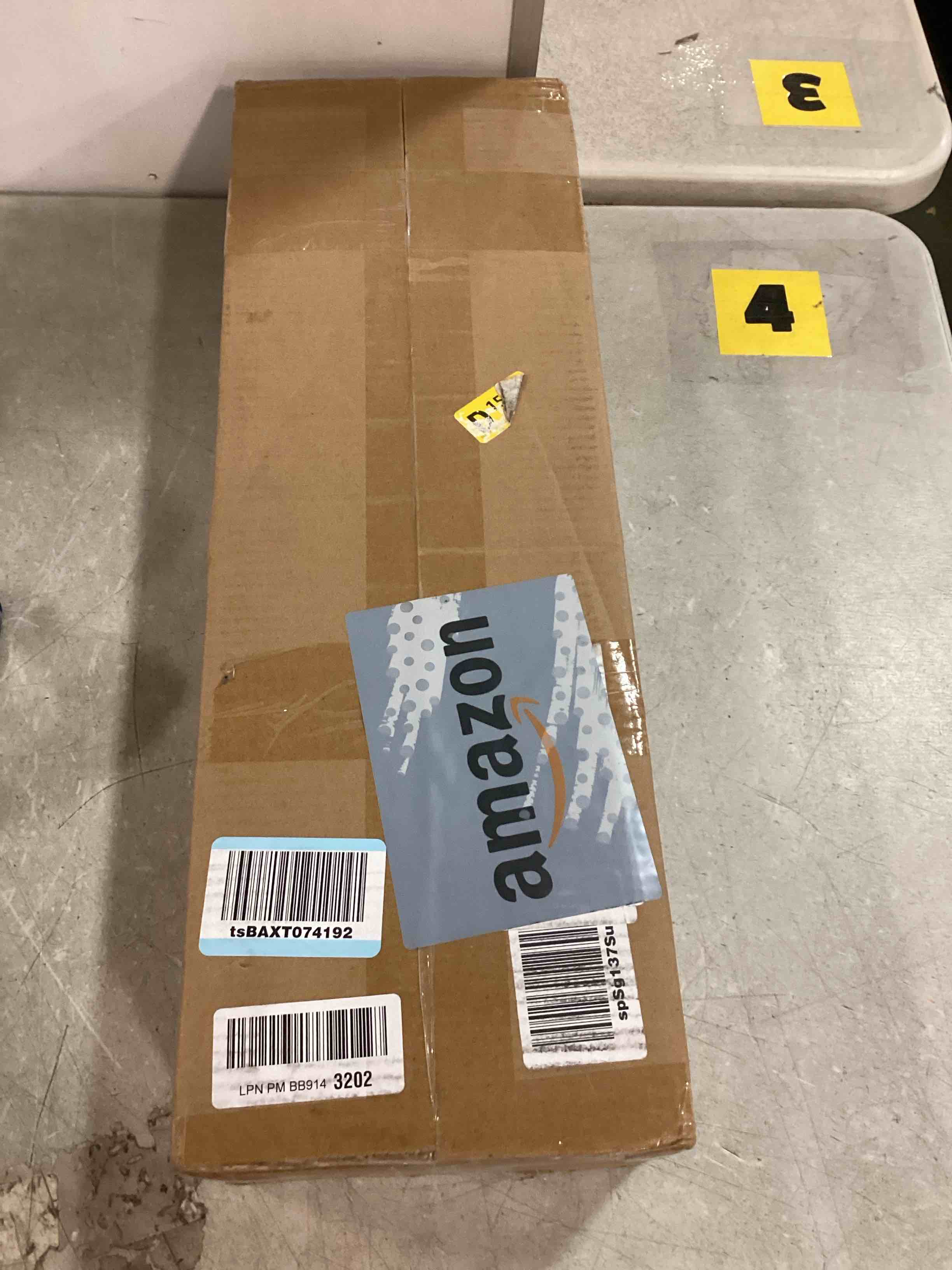 https://s3.amazonaws.com/lotting-images-prod/bidfta/BRN0262481_1731977904852.jpeg