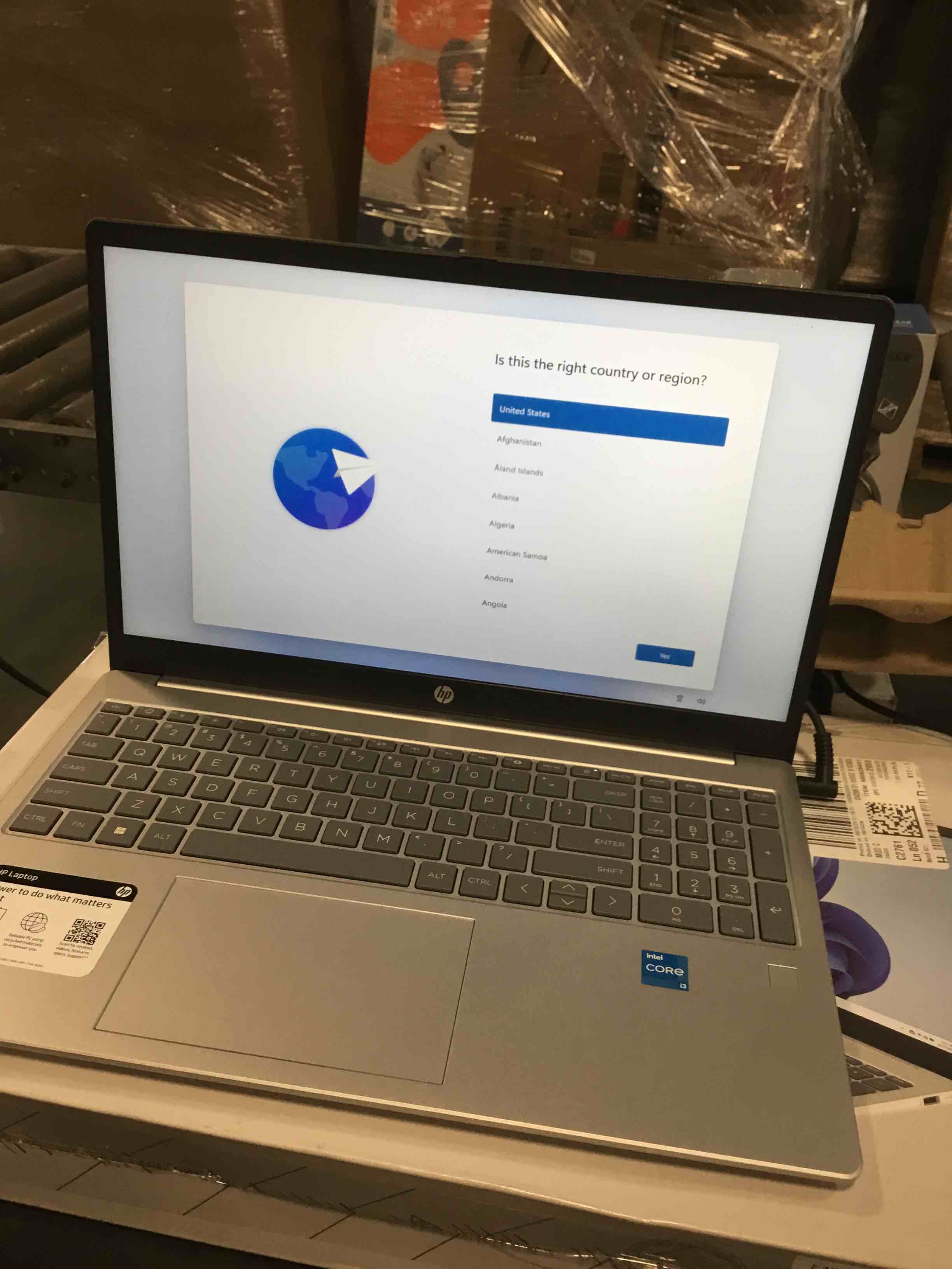 https://s3.amazonaws.com/lotting-images-prod/bidfta/BRN0266272_1729188862125.jpeg