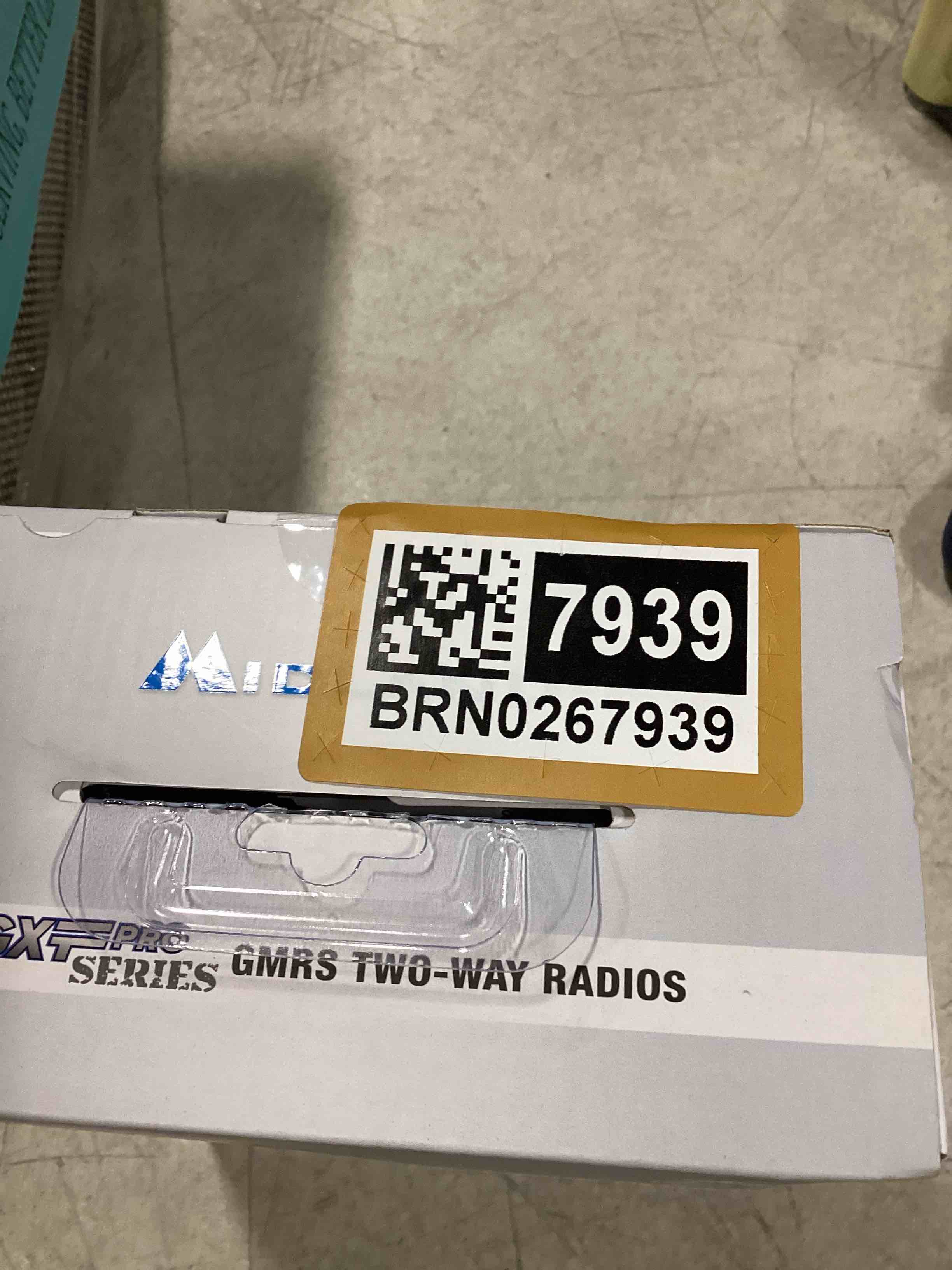 https://s3.amazonaws.com/lotting-images-prod/bidfta/BRN0267939_1727351054163.jpeg