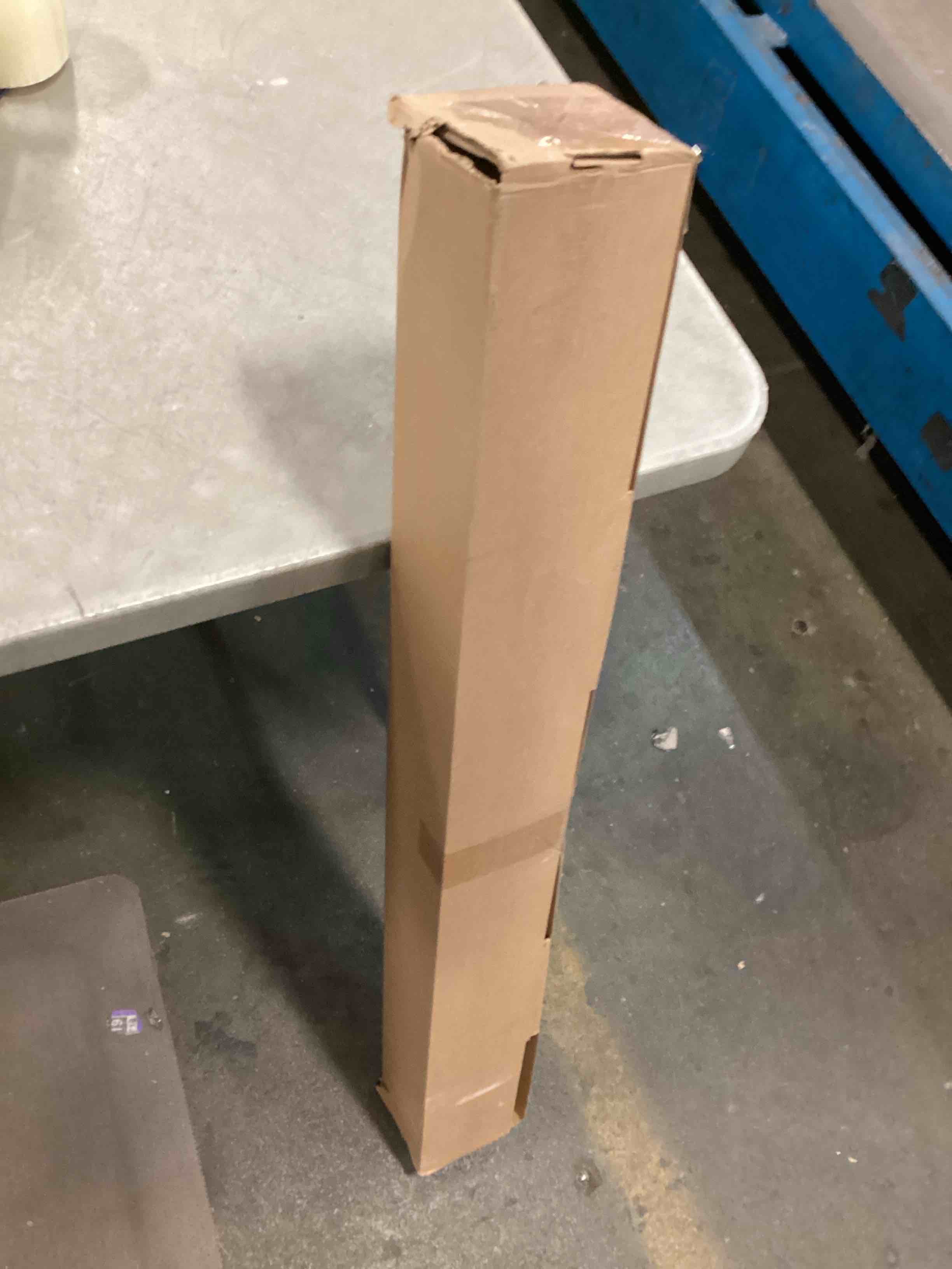 https://s3.amazonaws.com/lotting-images-prod/bidfta/BRN0272332_1729599285540.jpeg