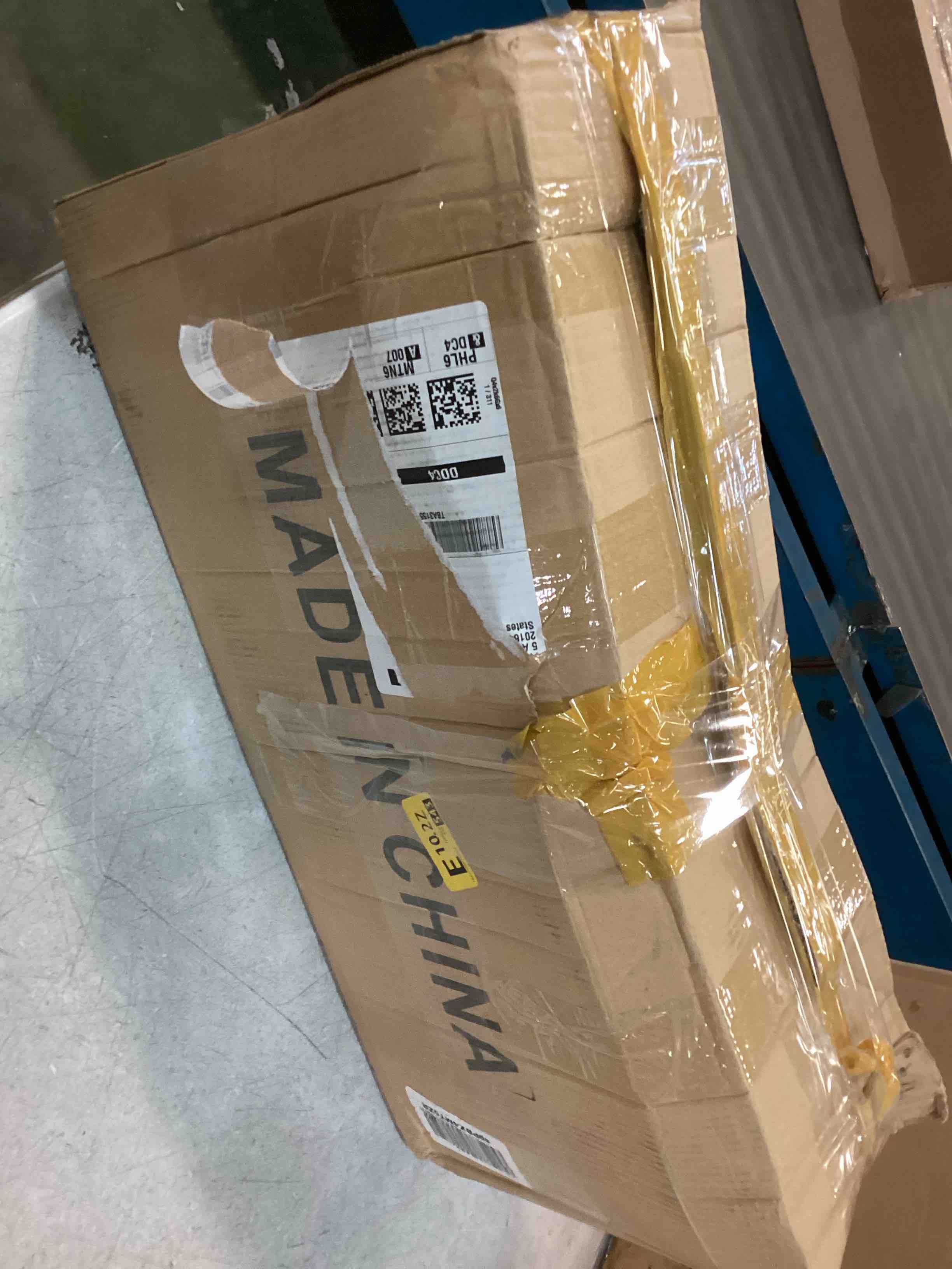 https://s3.amazonaws.com/lotting-images-prod/bidfta/BRN0274827_1729176264711.jpeg