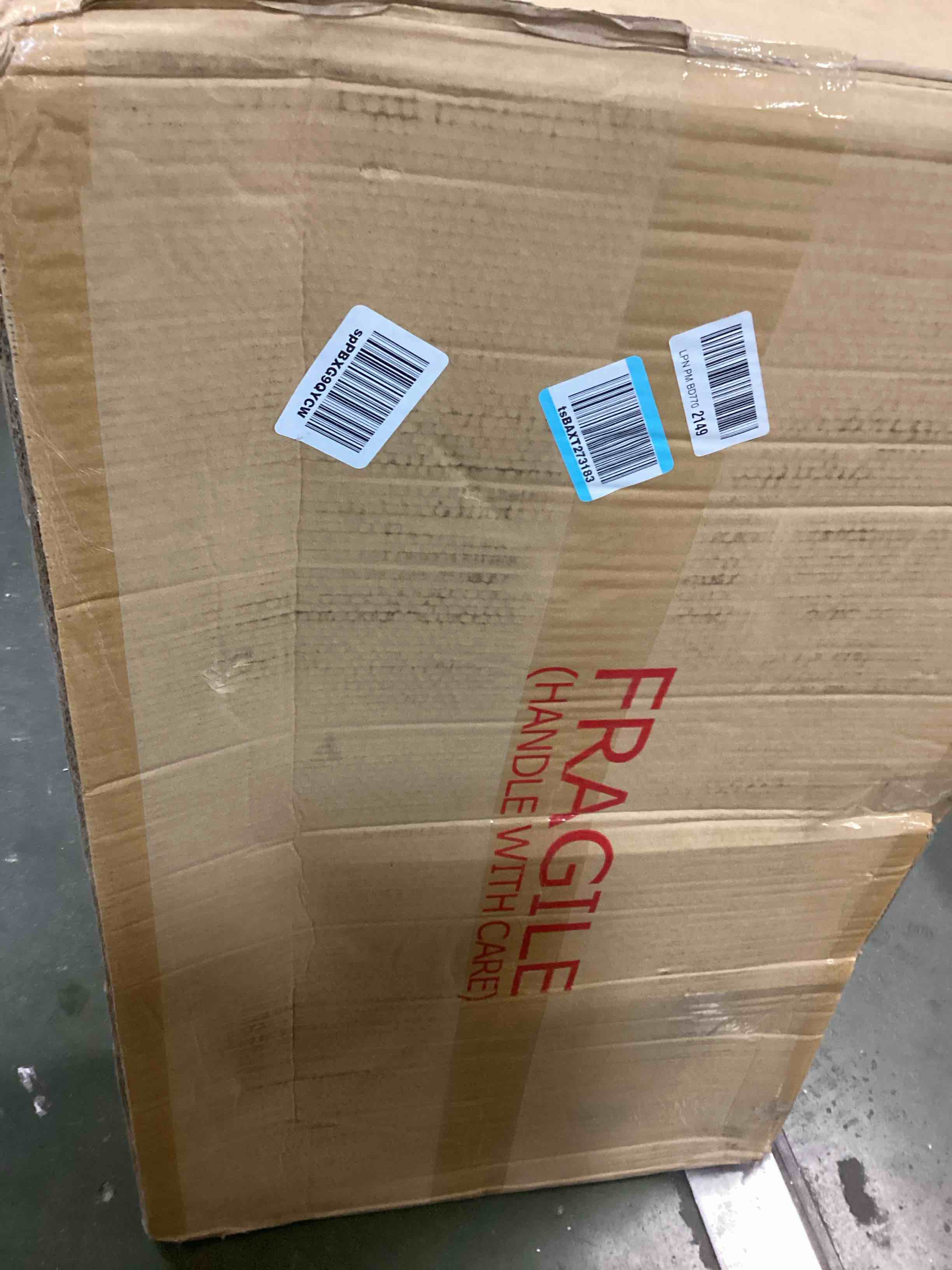 https://s3.amazonaws.com/lotting-images-prod/bidfta/BRN0275332_1728675766291.jpeg
