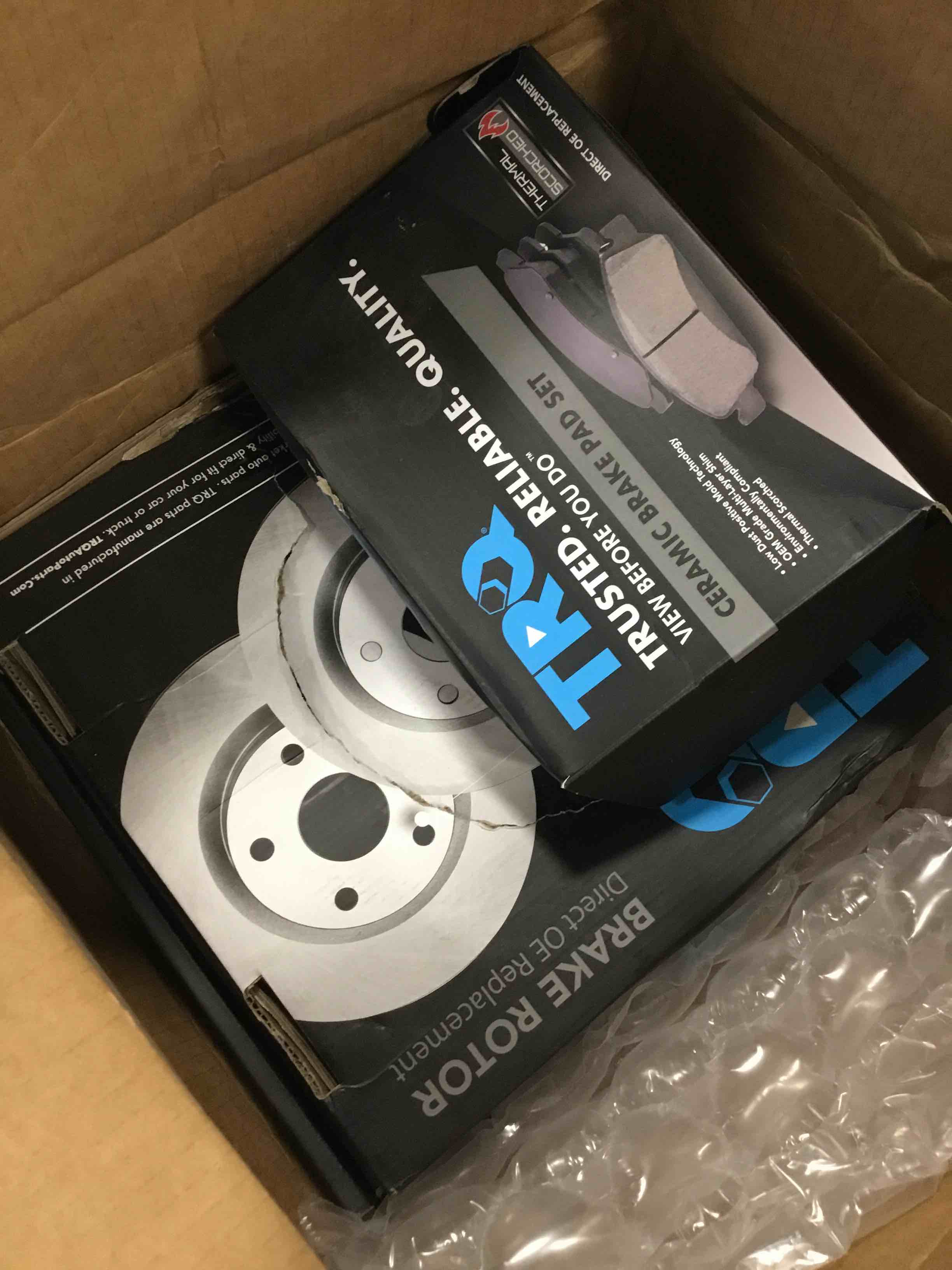 TRQ Front Brake Pad & Rotor Kit Brake Pads Brake Rotor Ceramic