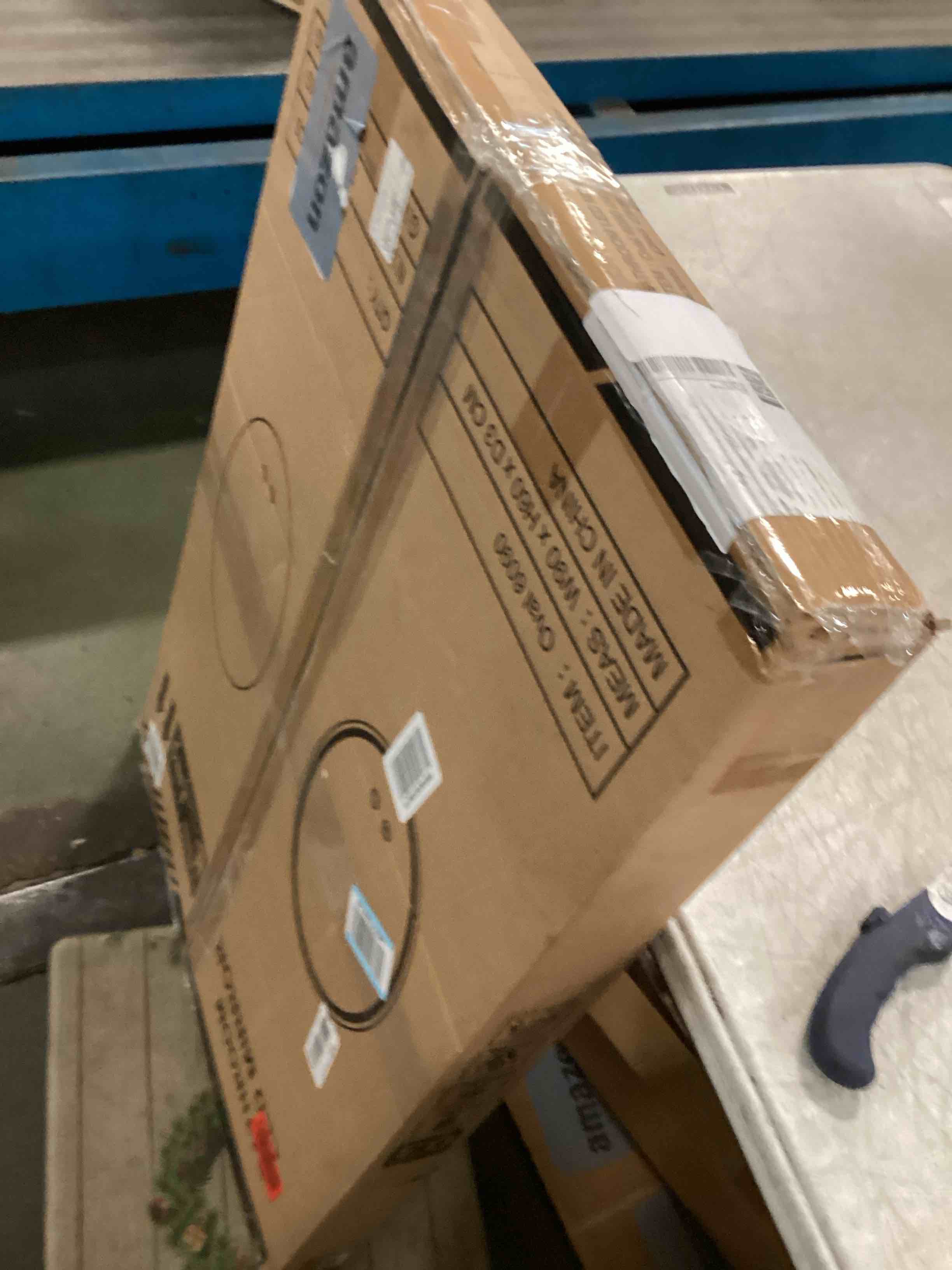 https://s3.amazonaws.com/lotting-images-prod/bidfta/BRN0279152_1727871916562.jpeg