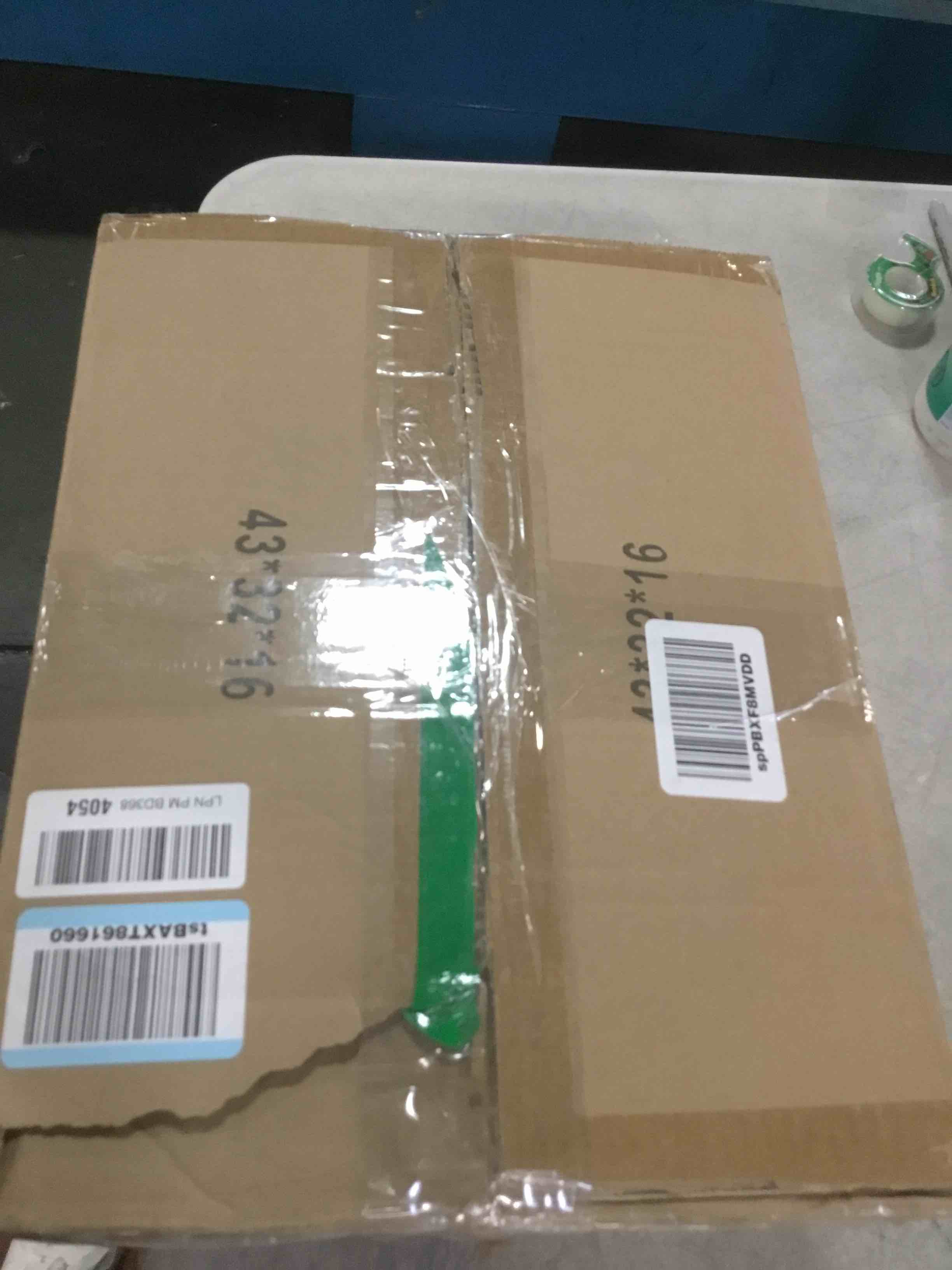 https://s3.amazonaws.com/lotting-images-prod/bidfta/BRN0282040_1728131777164.jpeg