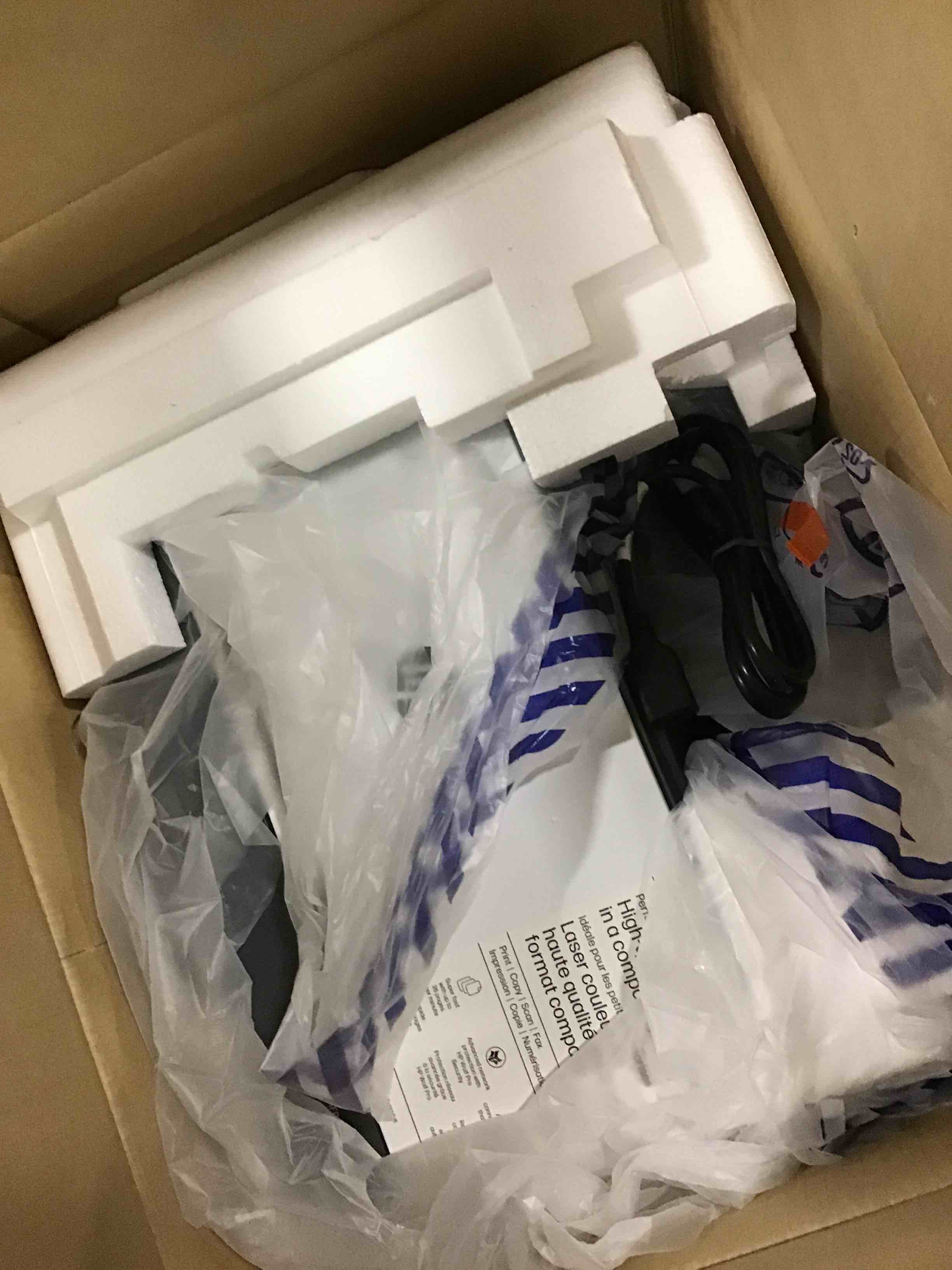 https://s3.amazonaws.com/lotting-images-prod/bidfta/BRN0284900_1727448093704.jpeg