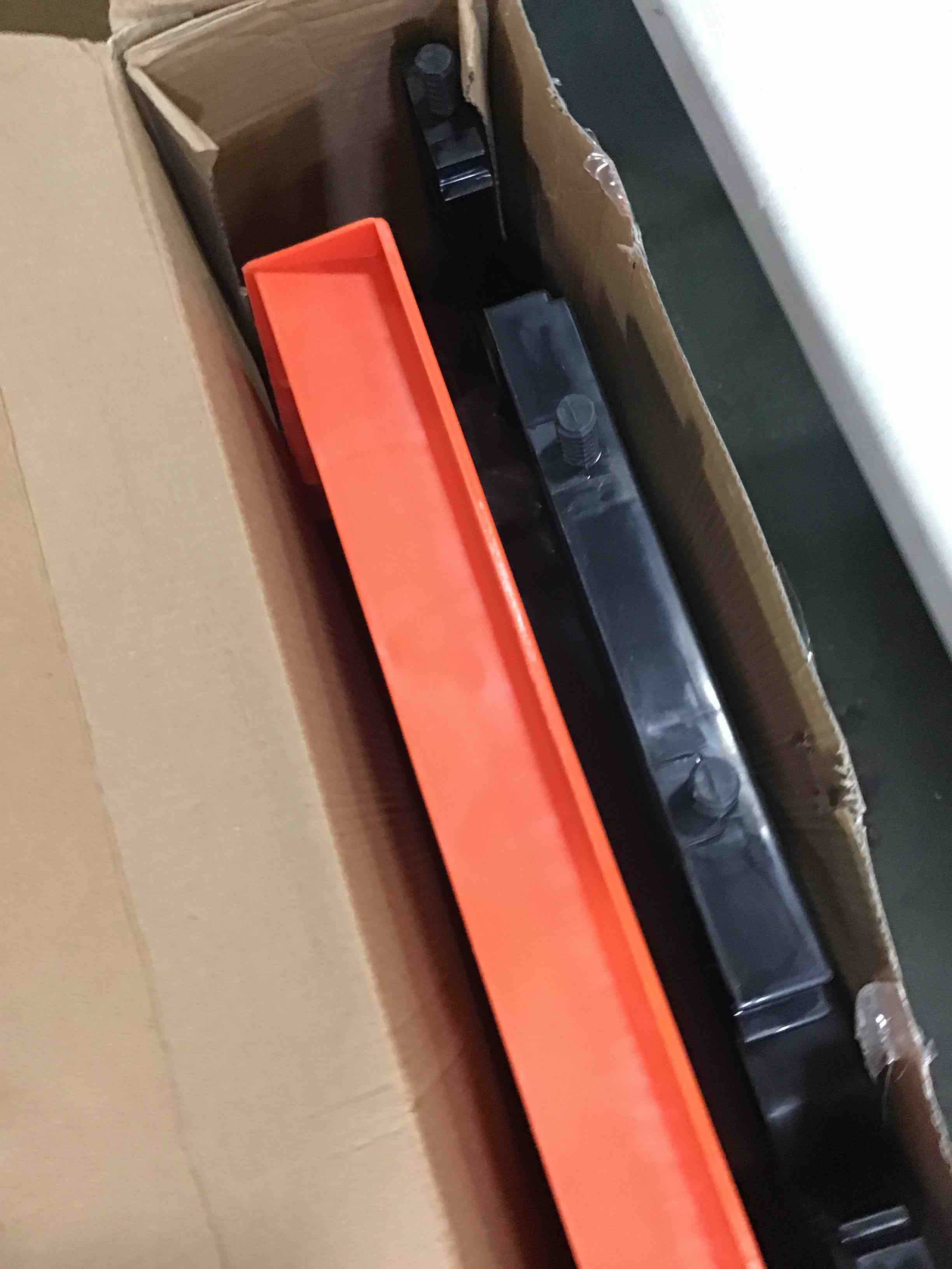 https://s3.amazonaws.com/lotting-images-prod/bidfta/BRN0285518_1727106039256.jpeg