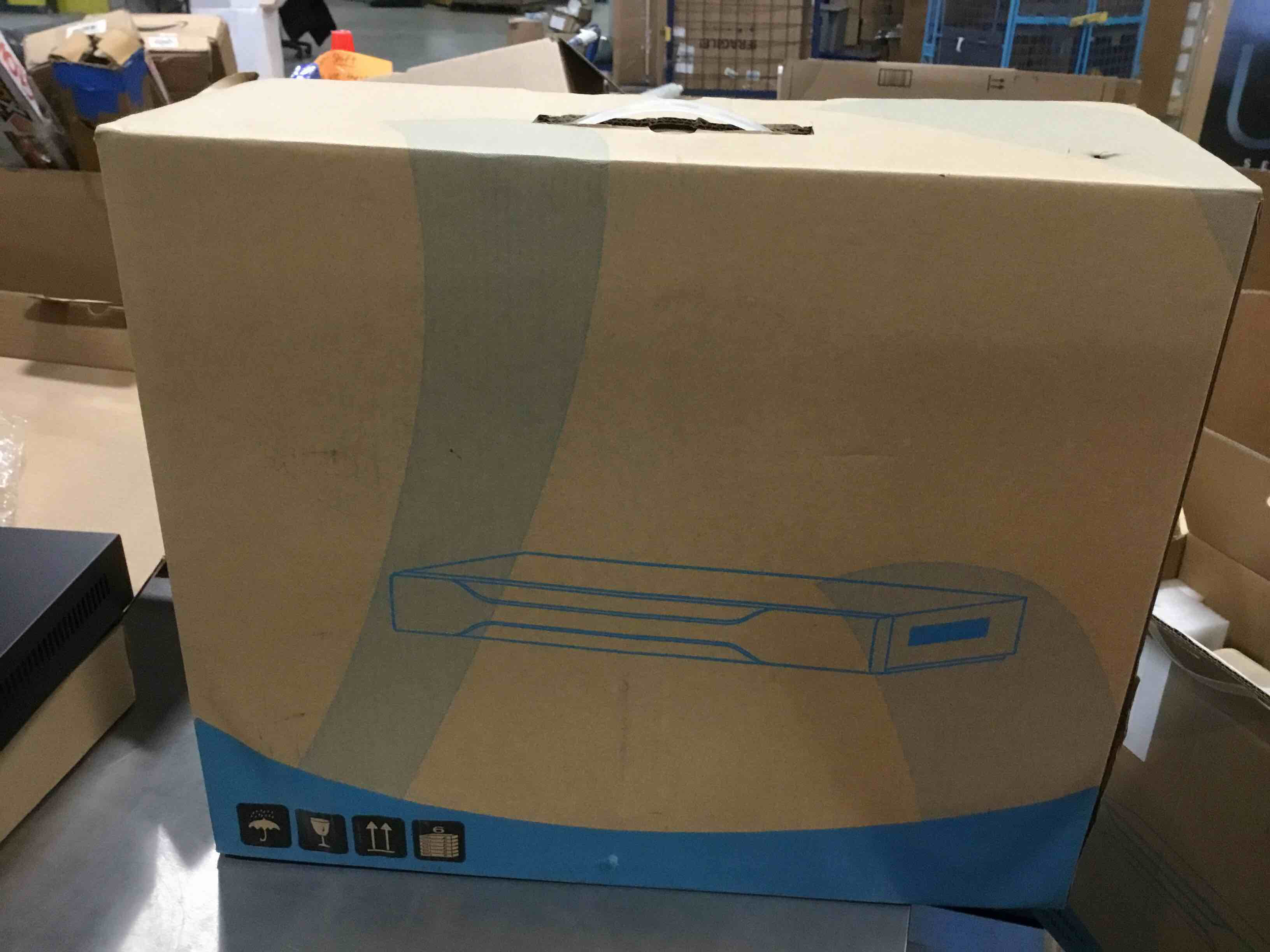 https://s3.amazonaws.com/lotting-images-prod/bidfta/BRN0289691_1733256147046.jpeg