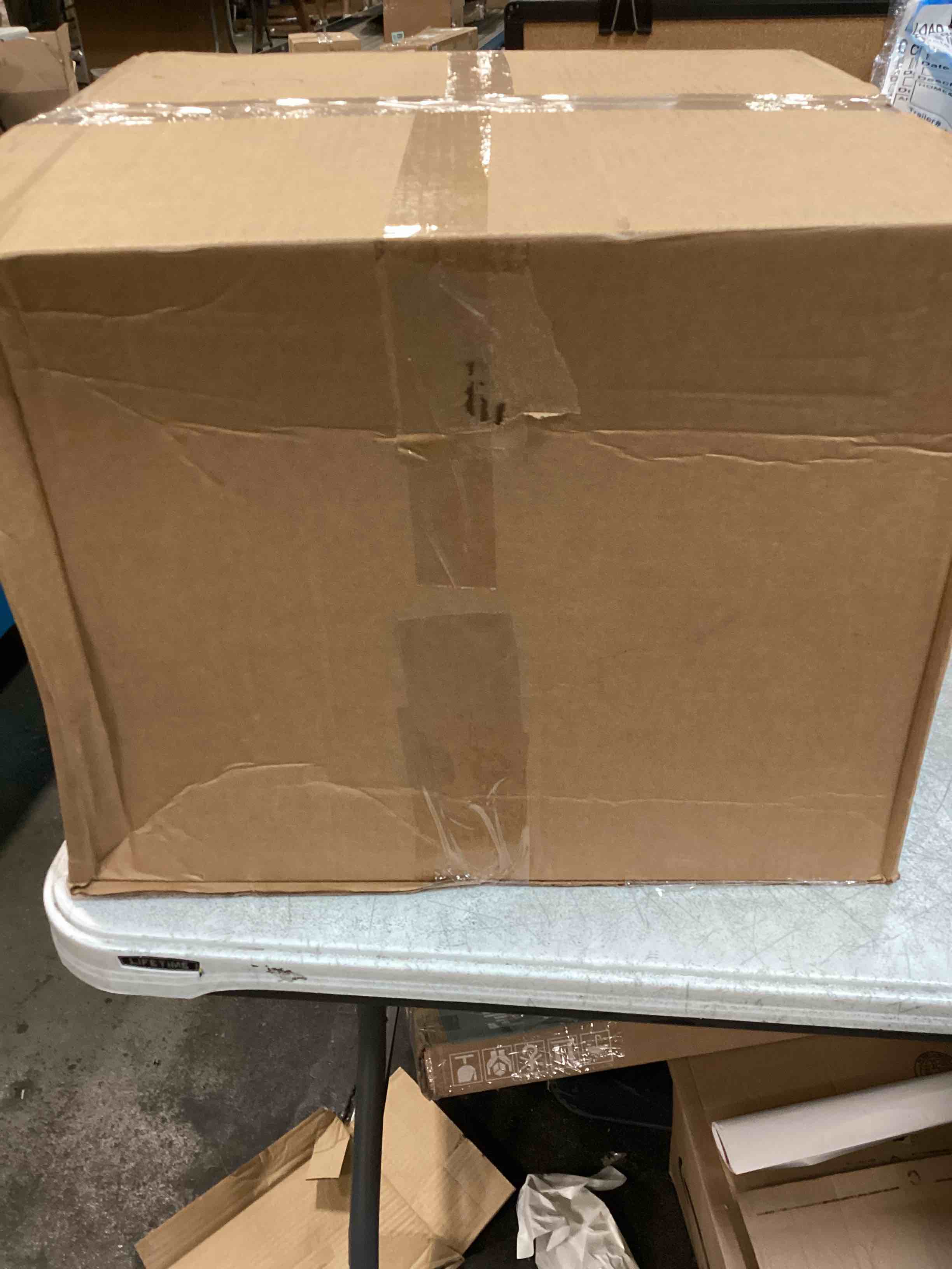 https://s3.amazonaws.com/lotting-images-prod/bidfta/BRN0290372_1727491612879.jpeg
