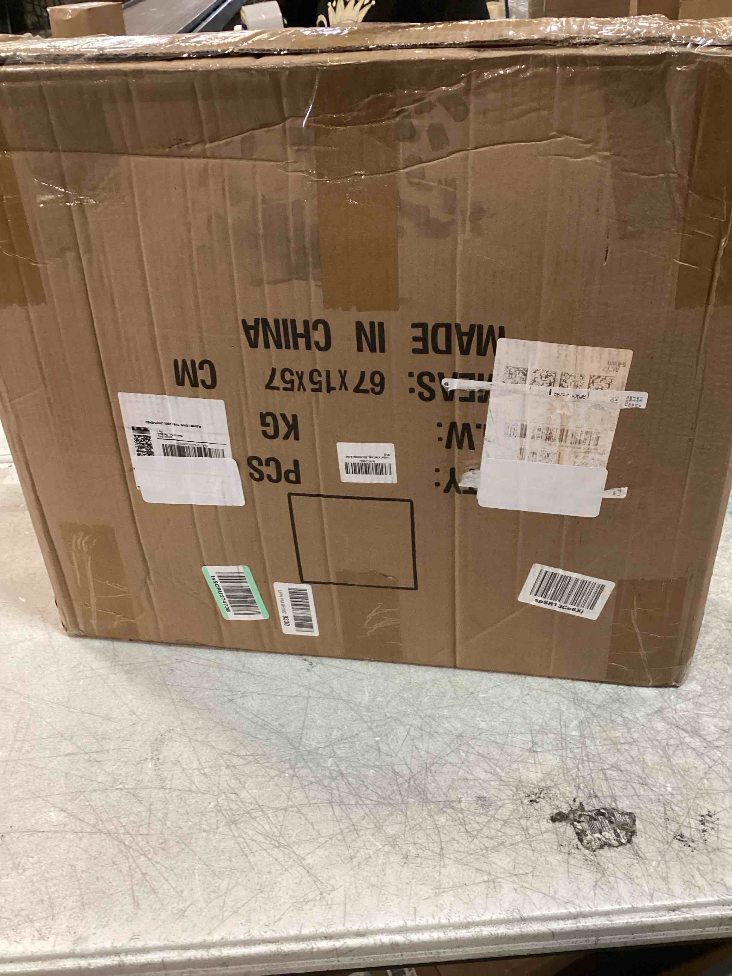 https://s3.amazonaws.com/lotting-images-prod/bidfta/BRN0291995_1726521890266.jpeg