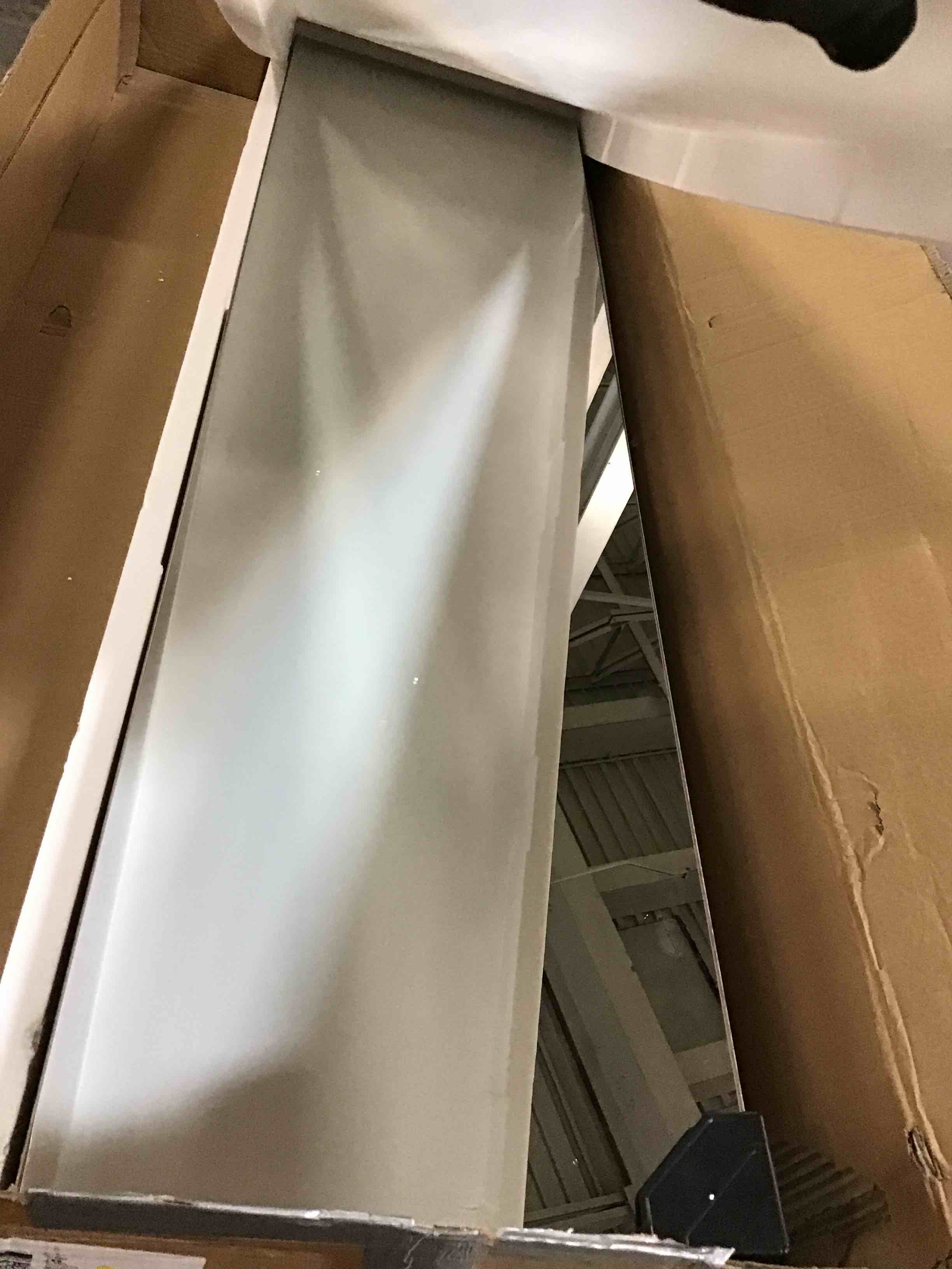 https://s3.amazonaws.com/lotting-images-prod/bidfta/BRN0292361_1727215470940.jpeg