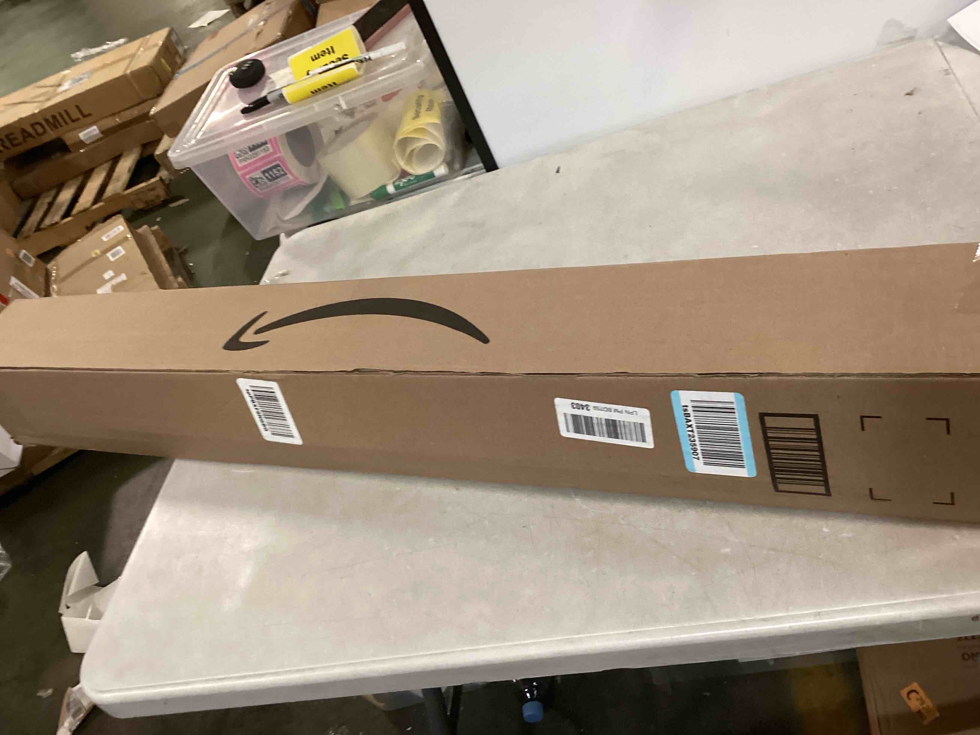 https://s3.amazonaws.com/lotting-images-prod/bidfta/BRN0298279_1727738922272.jpeg