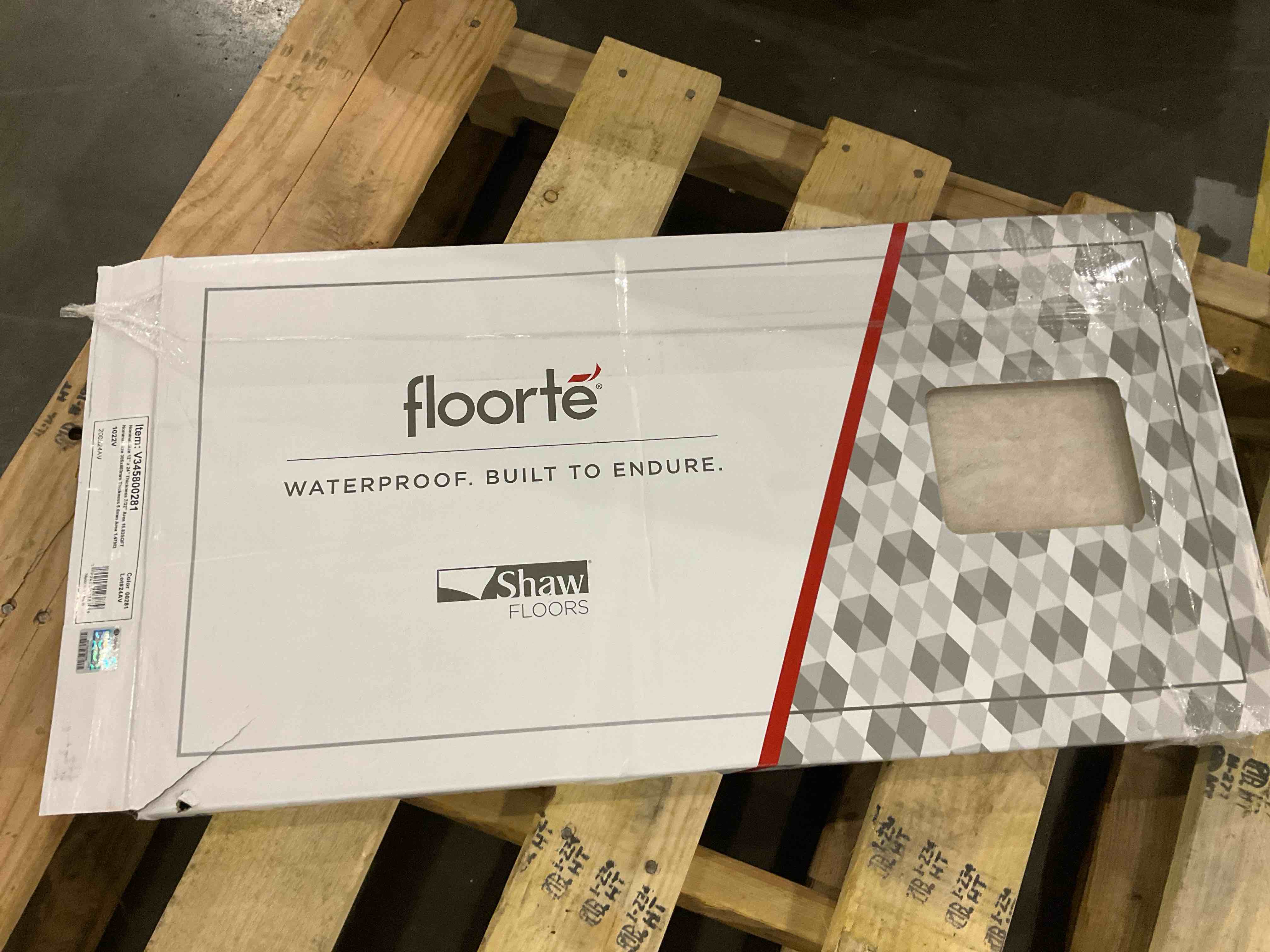 floorte WATERPROOF. BUILT TO ENDURE. 8 pack size 12 X 24 15,83 SQFT