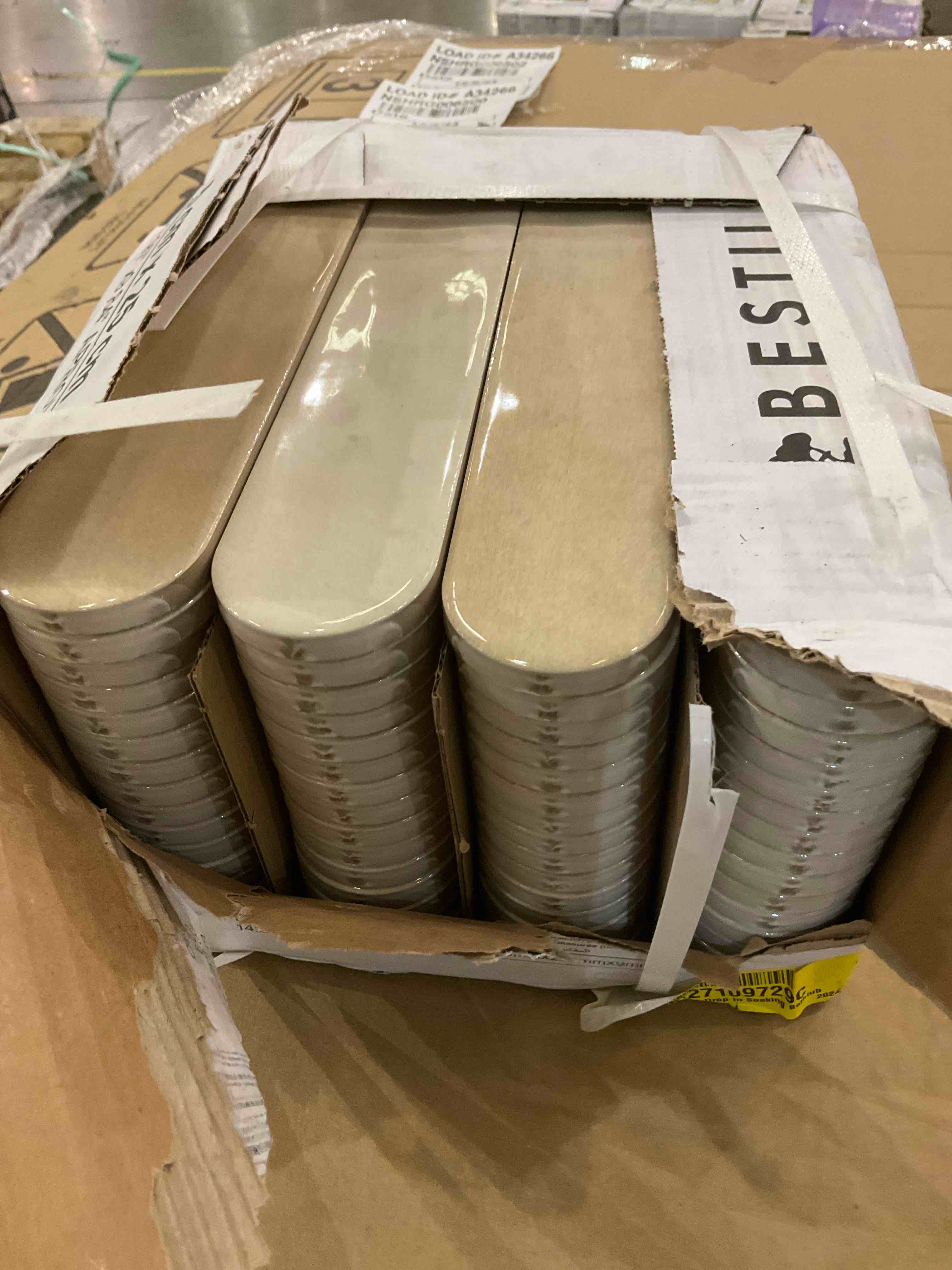 •METROPOLITAN GLOSSY BEIGE 5 cm x 25 cm 1 97" 9.84" 60 pack