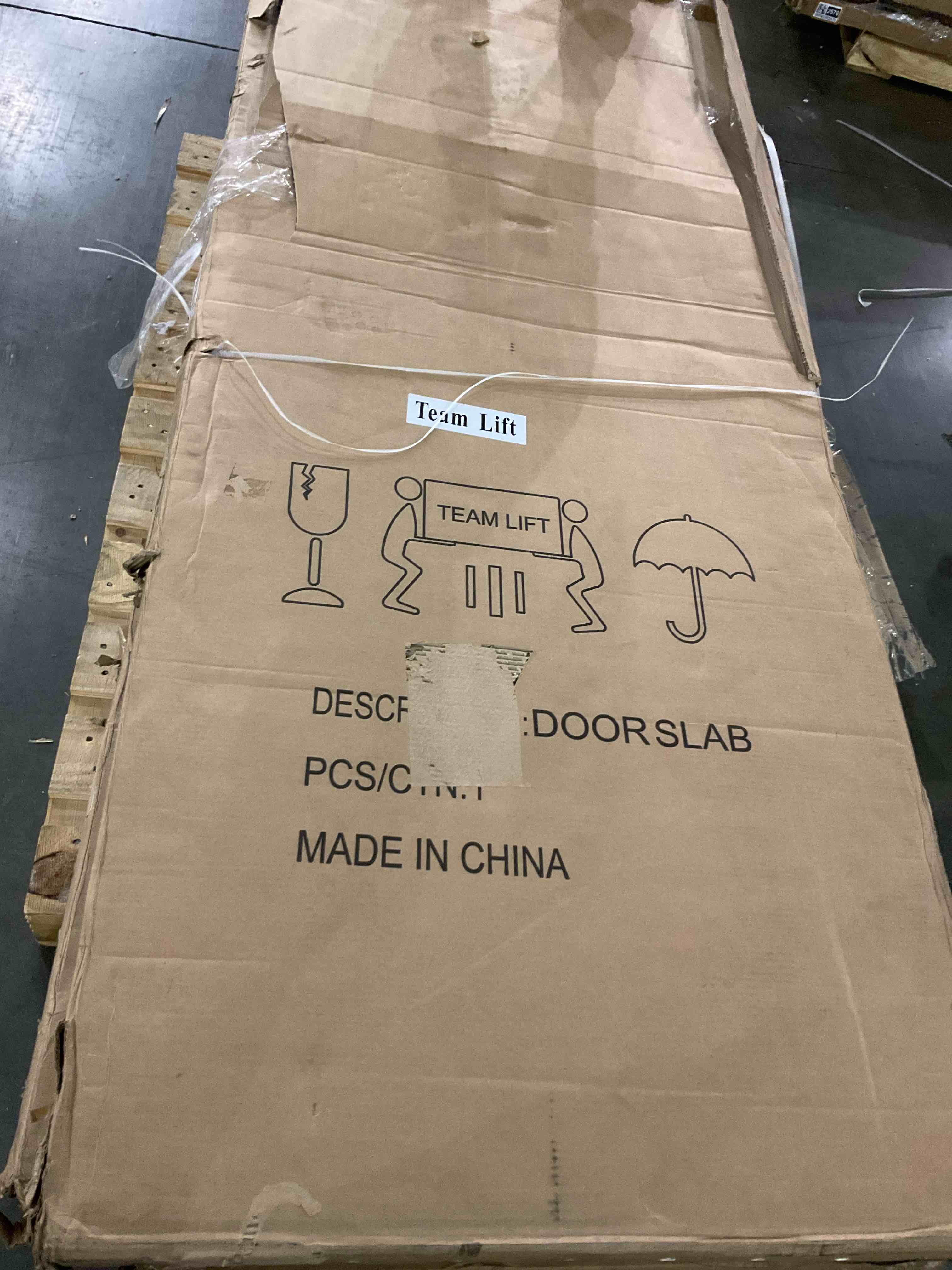 https://s3.amazonaws.com/lotting-images-prod/bidfta/BRN0302561_1733751538404.jpeg