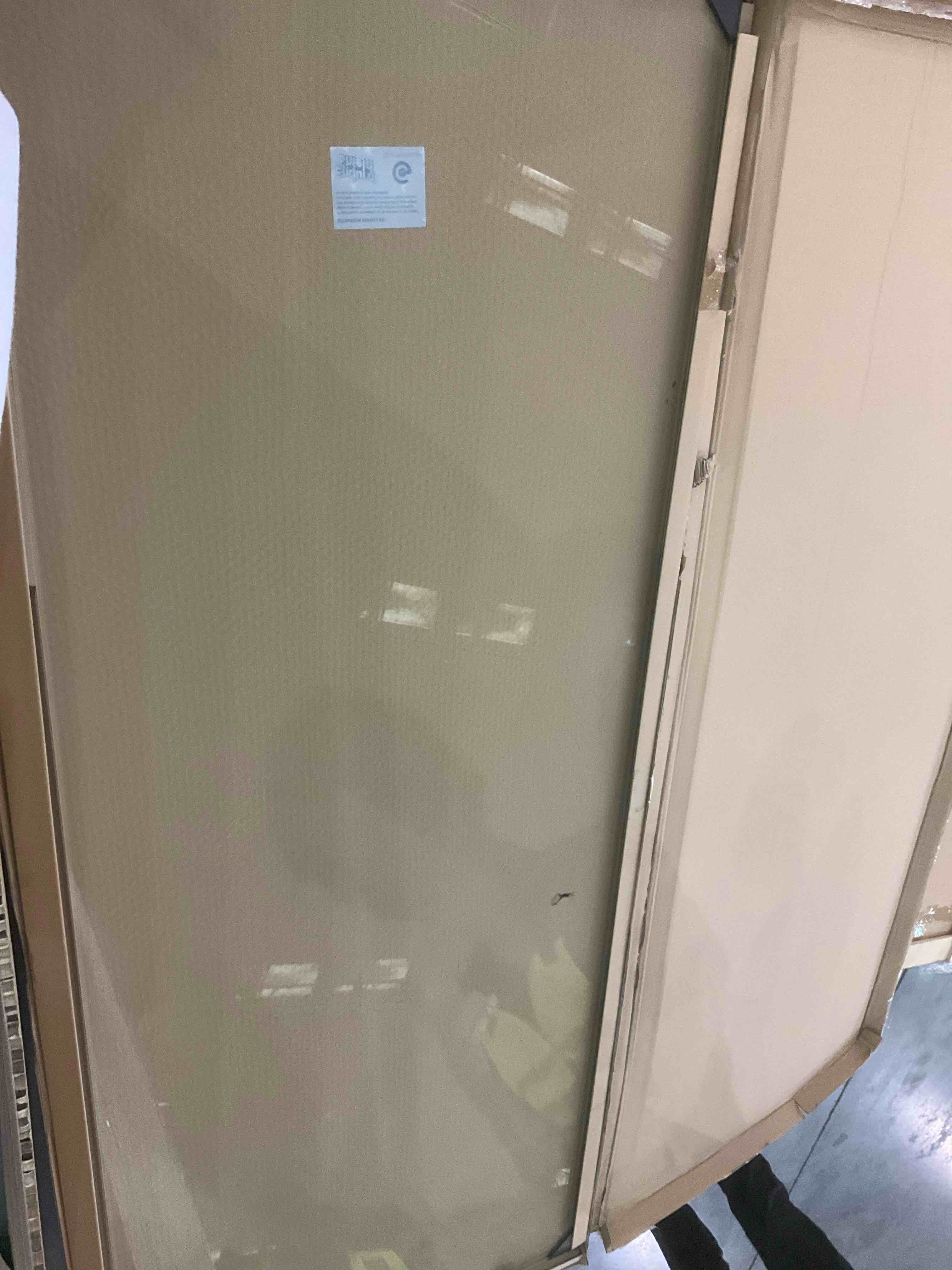 57.5"  - 57.9" W x 78" H Hinged F
