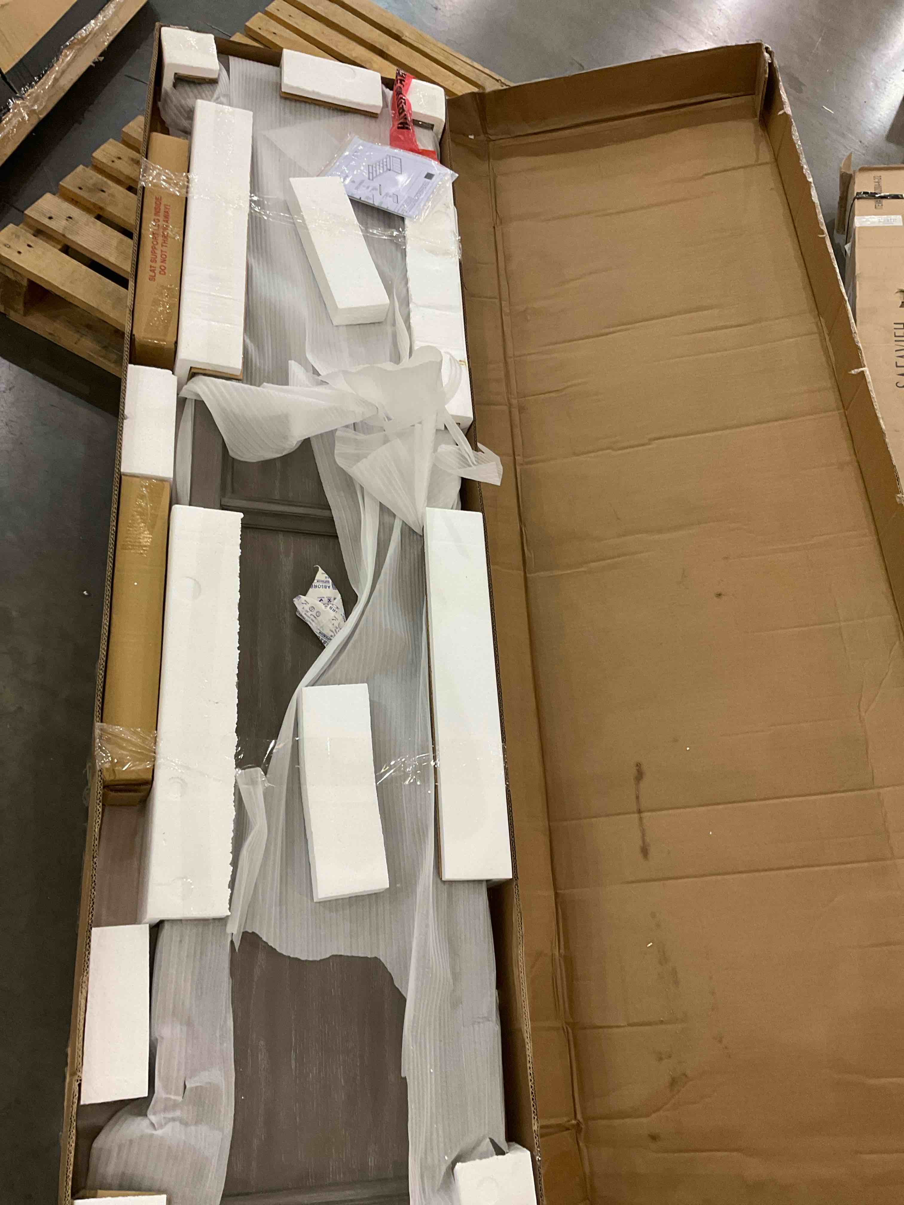 Ennesley Upholstered Standard Bed