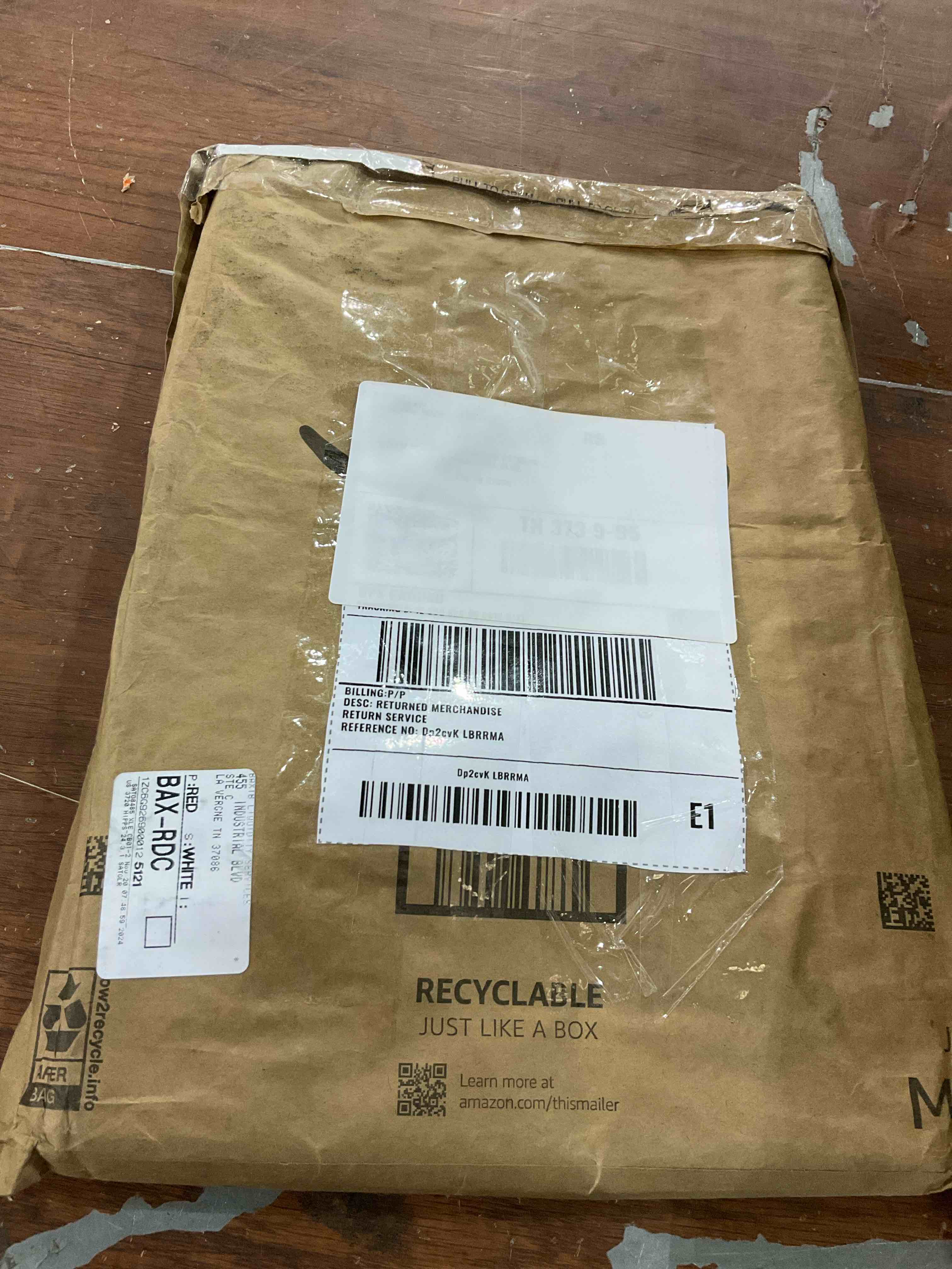 https://s3.amazonaws.com/lotting-images-prod/bidfta/BRN0304805_1732297462402.jpeg