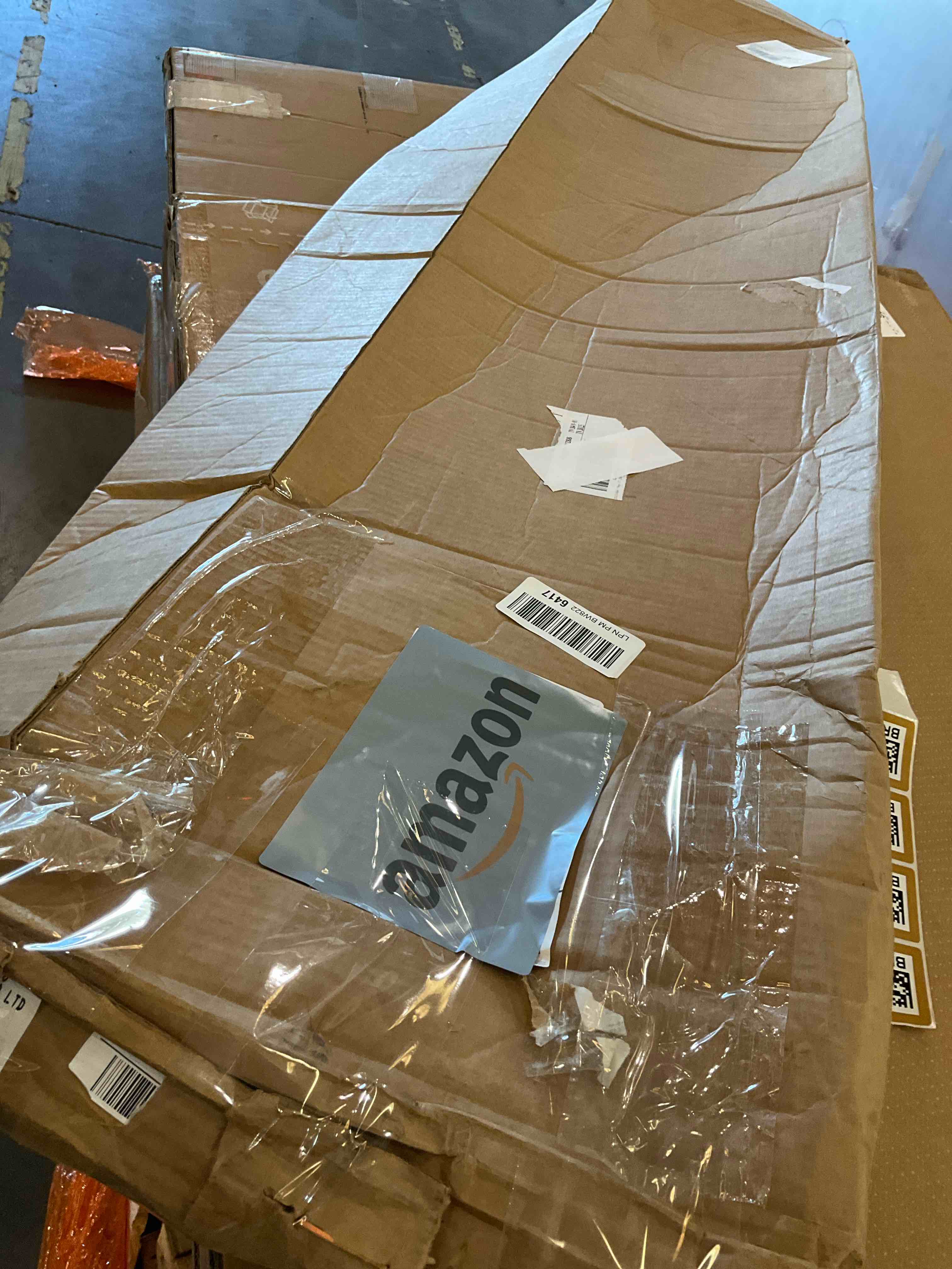 https://s3.amazonaws.com/lotting-images-prod/bidfta/BRN0305739_1729794977020.jpeg