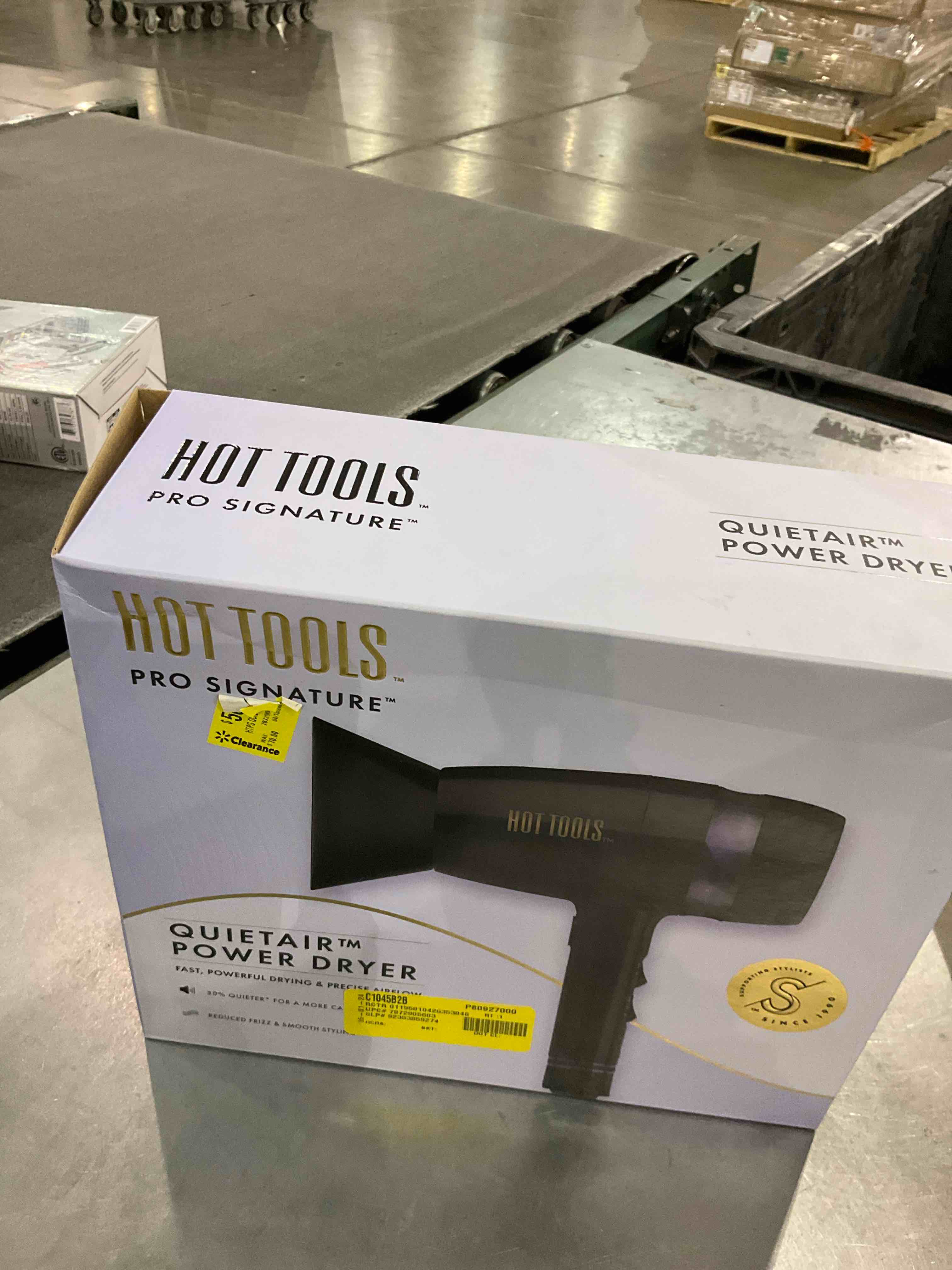 https://s3.amazonaws.com/lotting-images-prod/bidfta/BRN0306740_1733401763623.jpeg