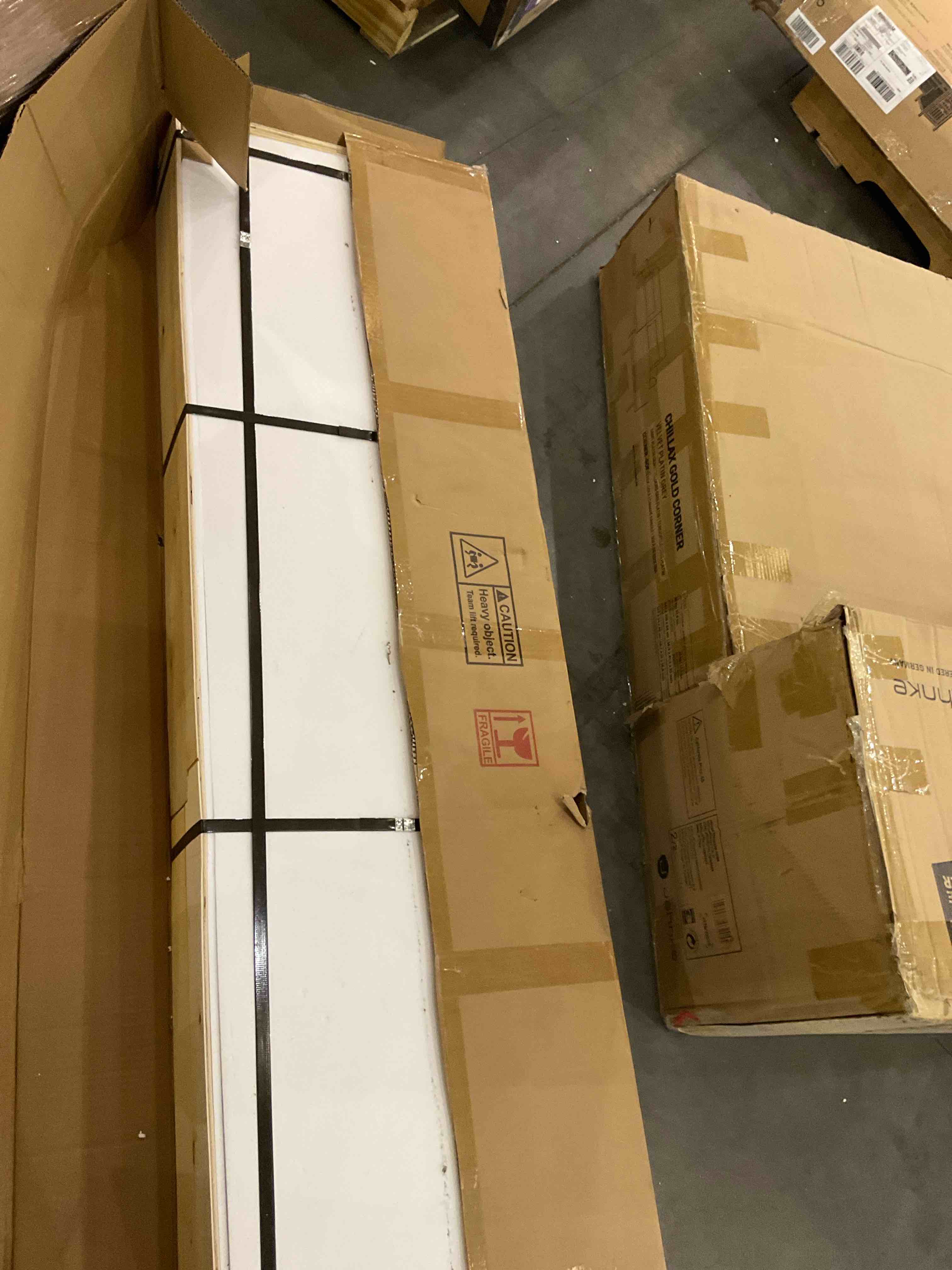 https://s3.amazonaws.com/lotting-images-prod/bidfta/BRN0308355_1730917407122.jpeg