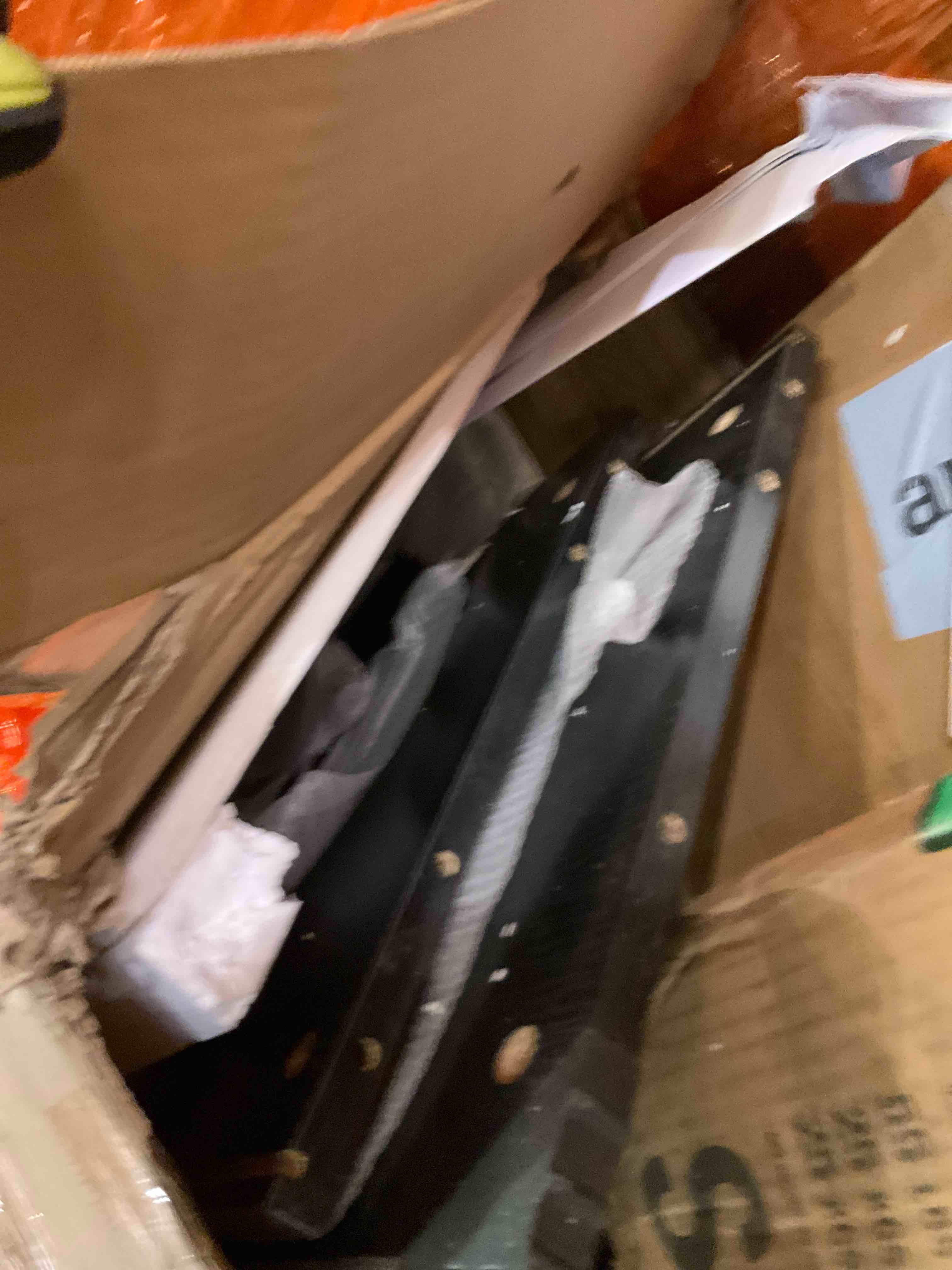 https://s3.amazonaws.com/lotting-images-prod/bidfta/BRN0310447_1737143176824.jpeg