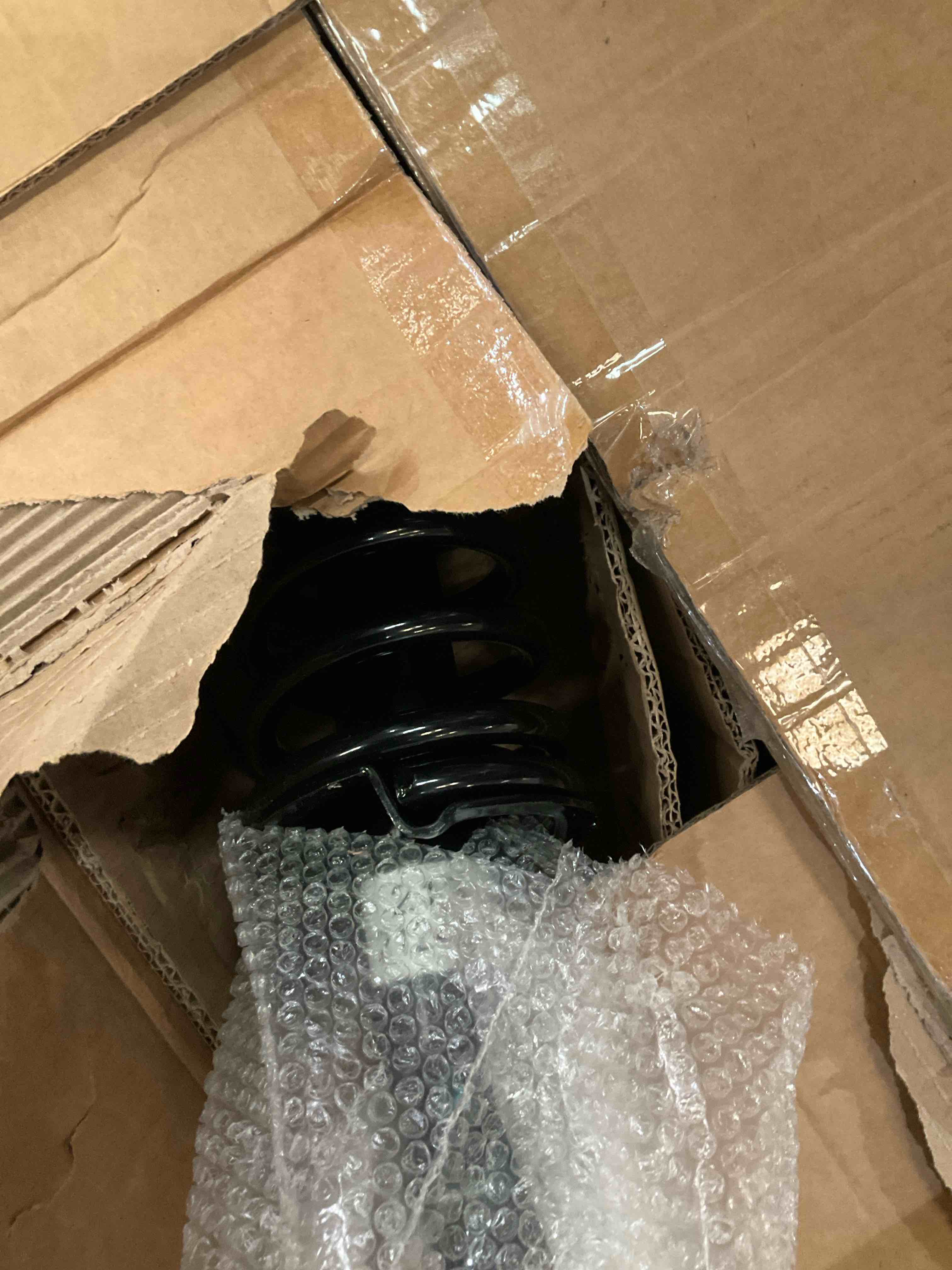 https://s3.amazonaws.com/lotting-images-prod/bidfta/BRN0310764_1736877632388.jpeg