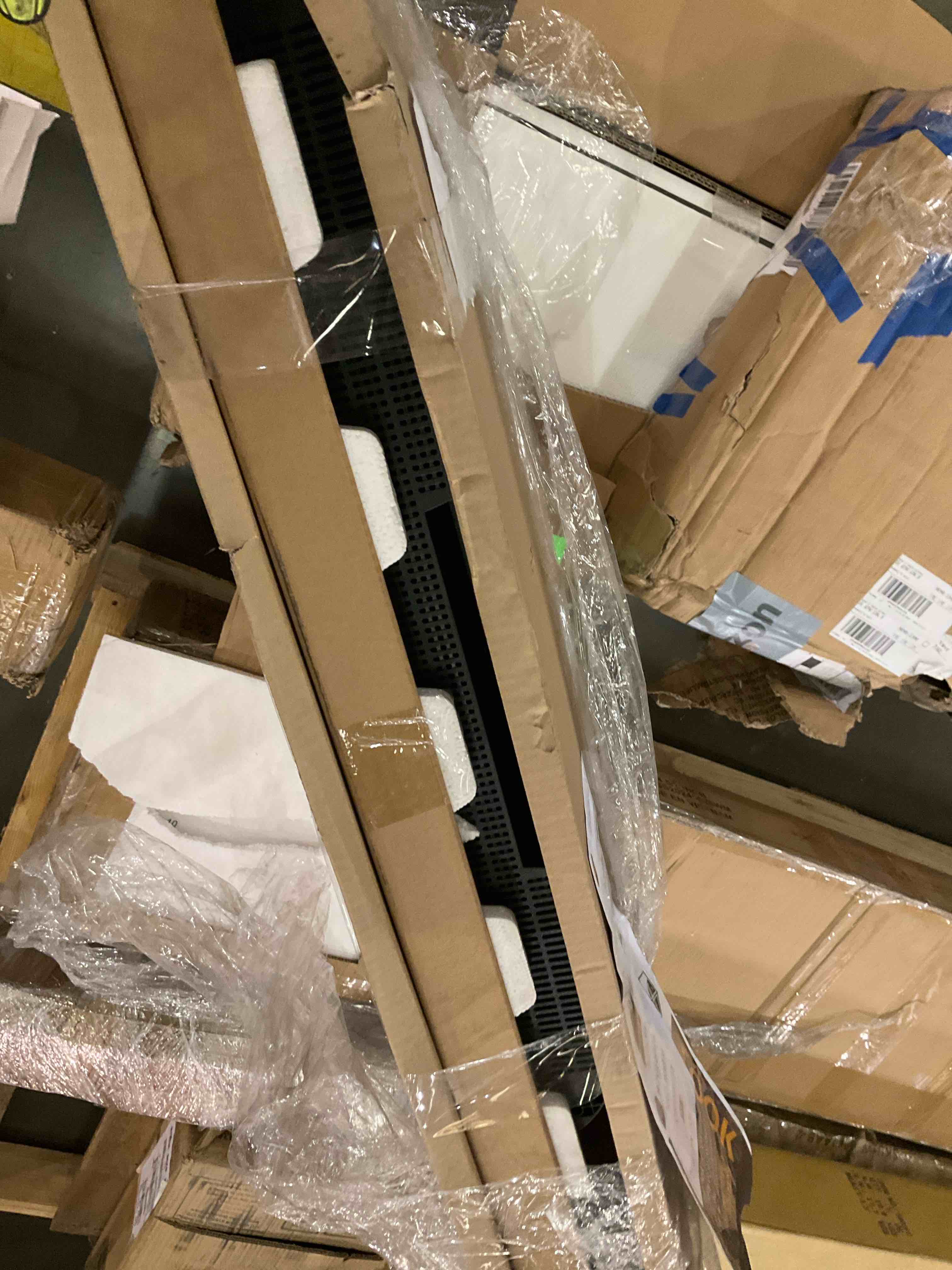 https://s3.amazonaws.com/lotting-images-prod/bidfta/BRN0311431_1736353756540.jpeg