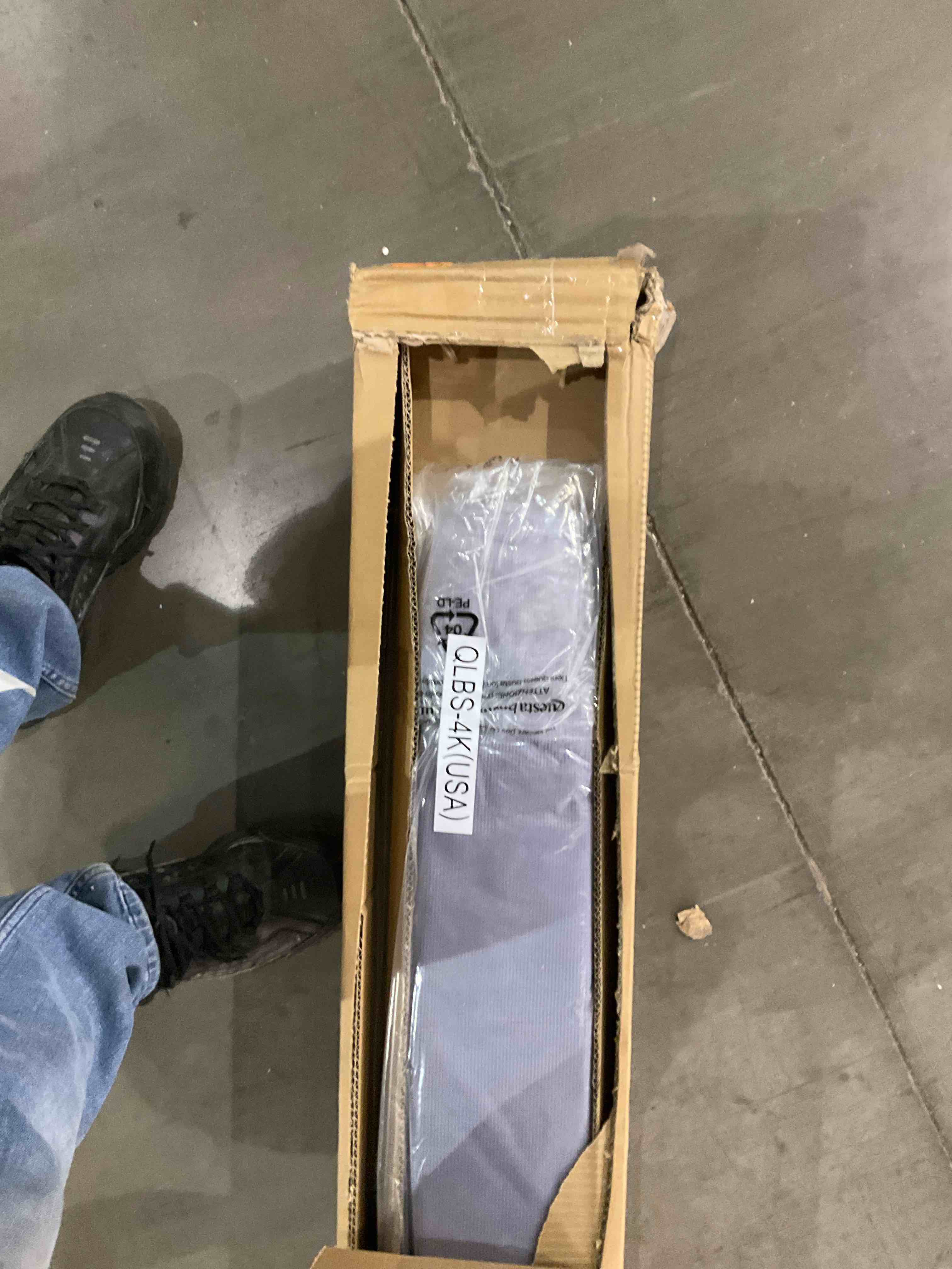 https://s3.amazonaws.com/lotting-images-prod/bidfta/BRN0311663_1736258037020.jpeg