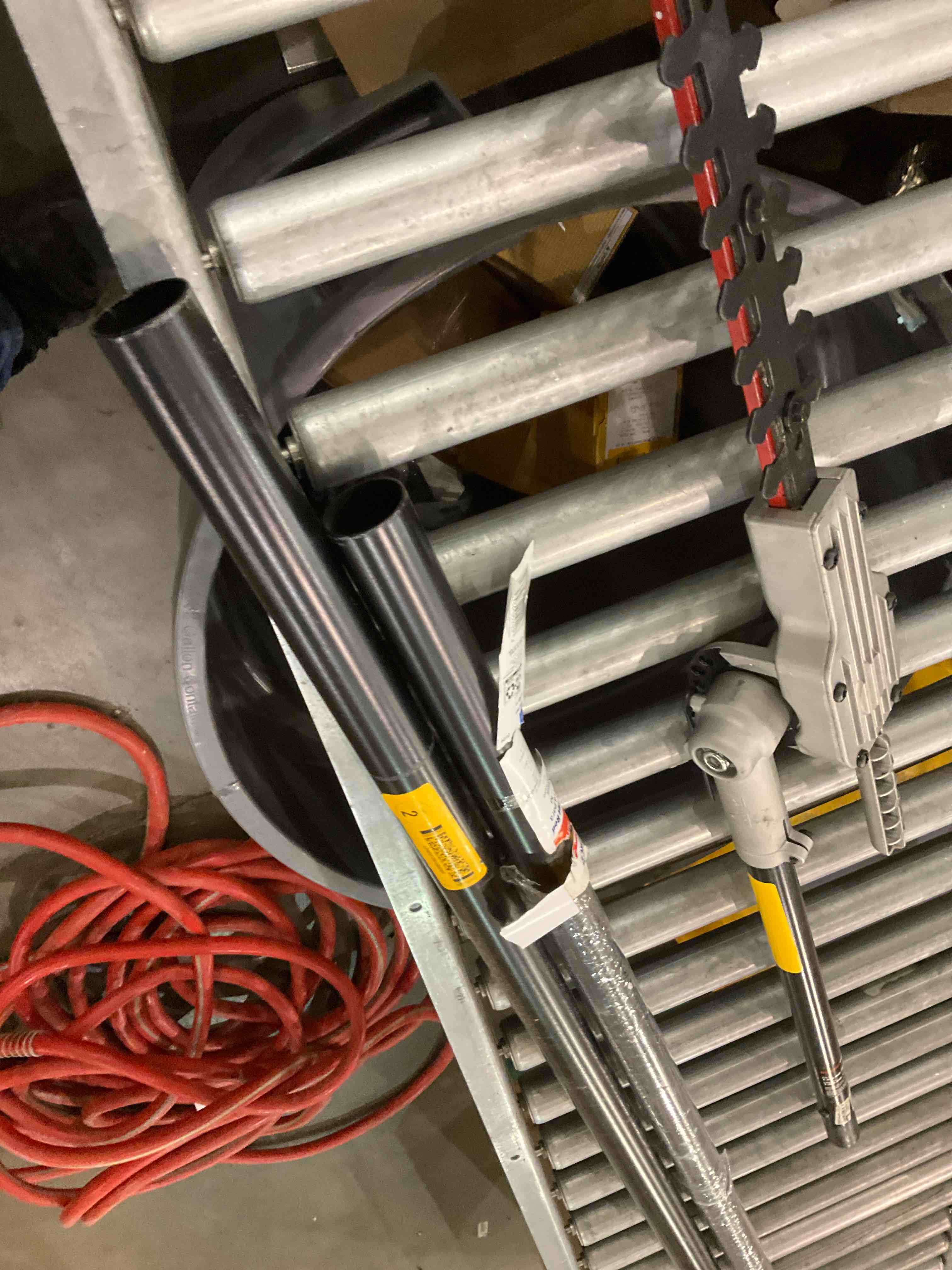 closet rod 