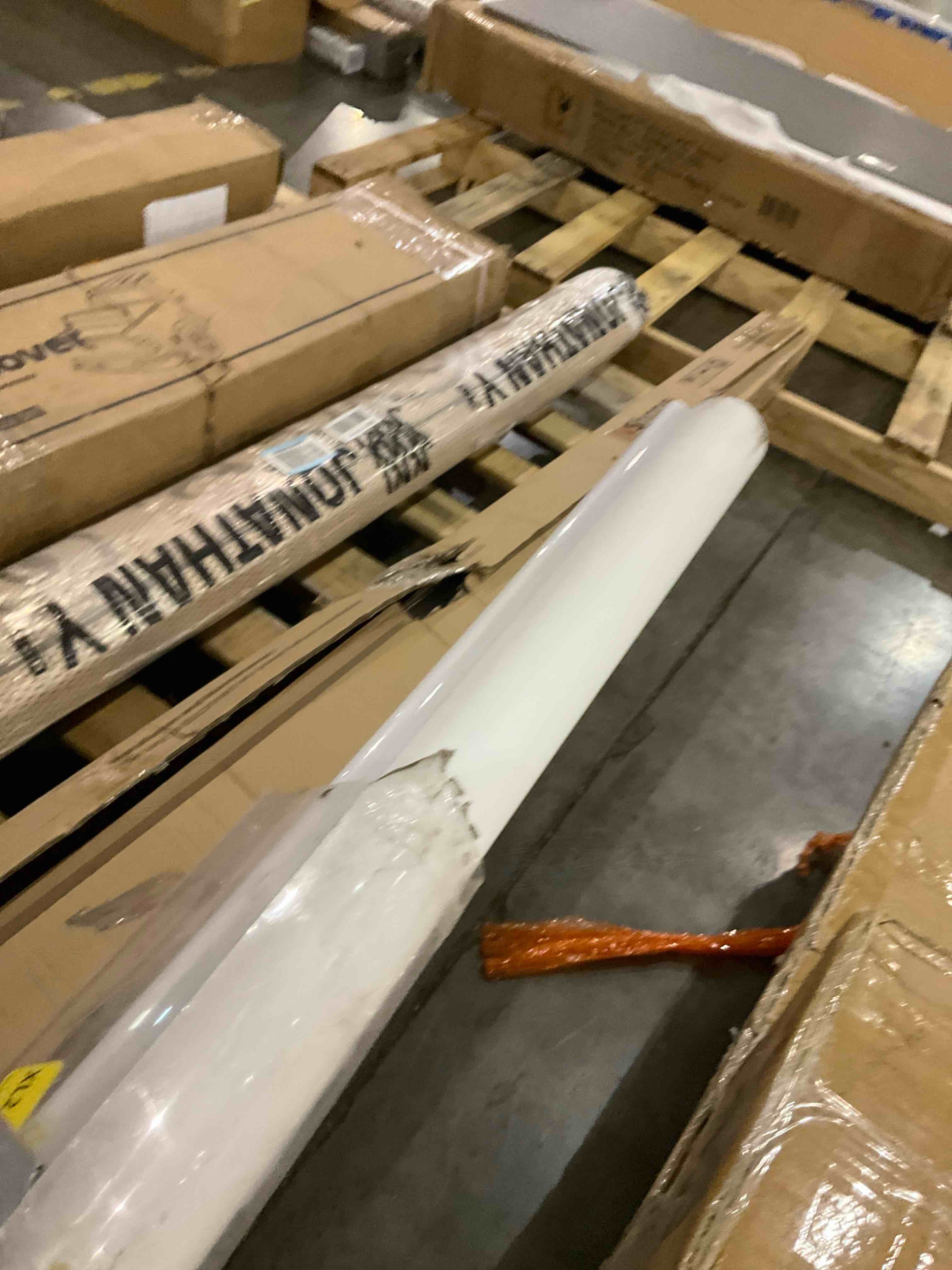 window pulldown shade 