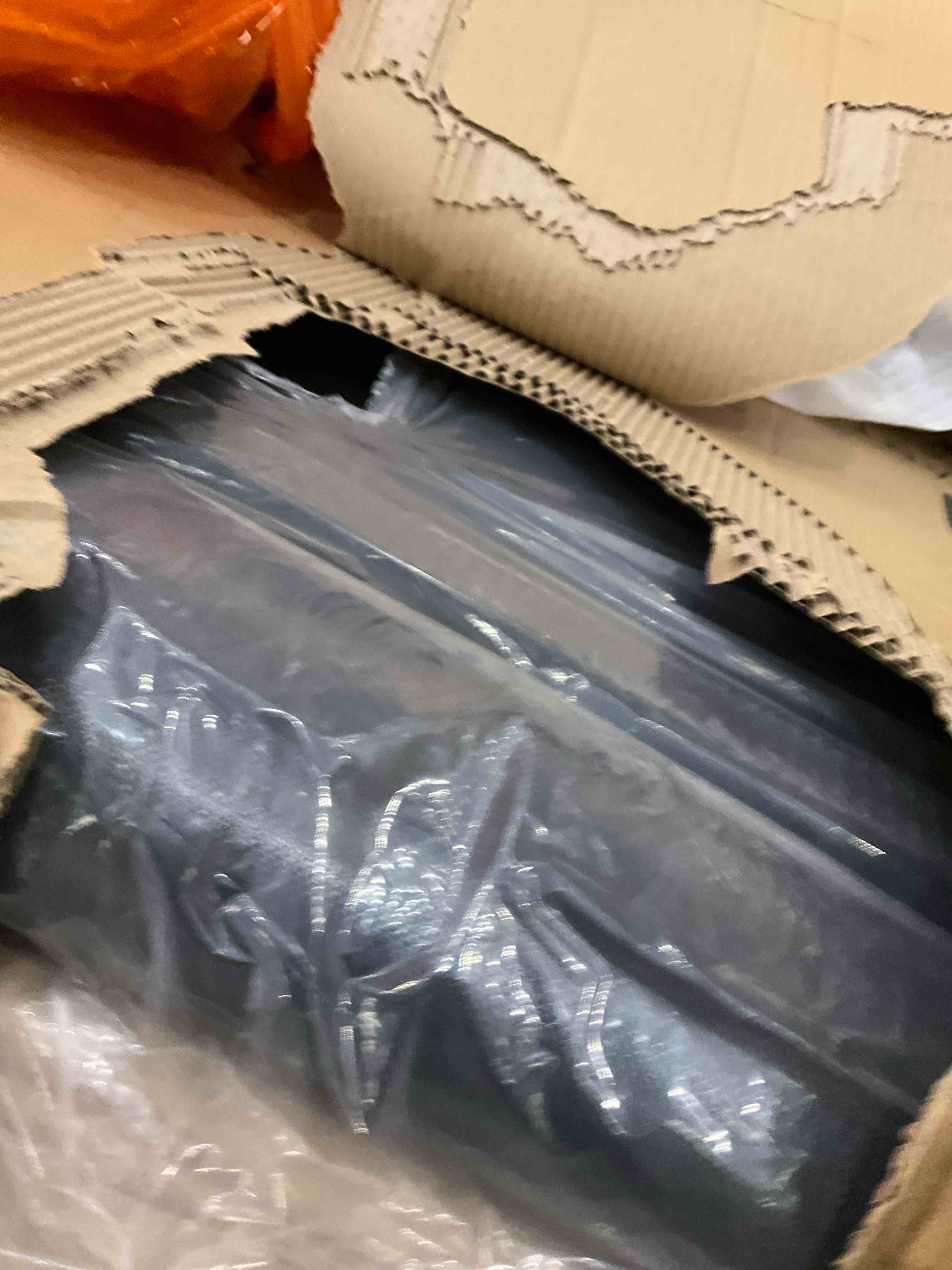 Tonneau truck bed cover