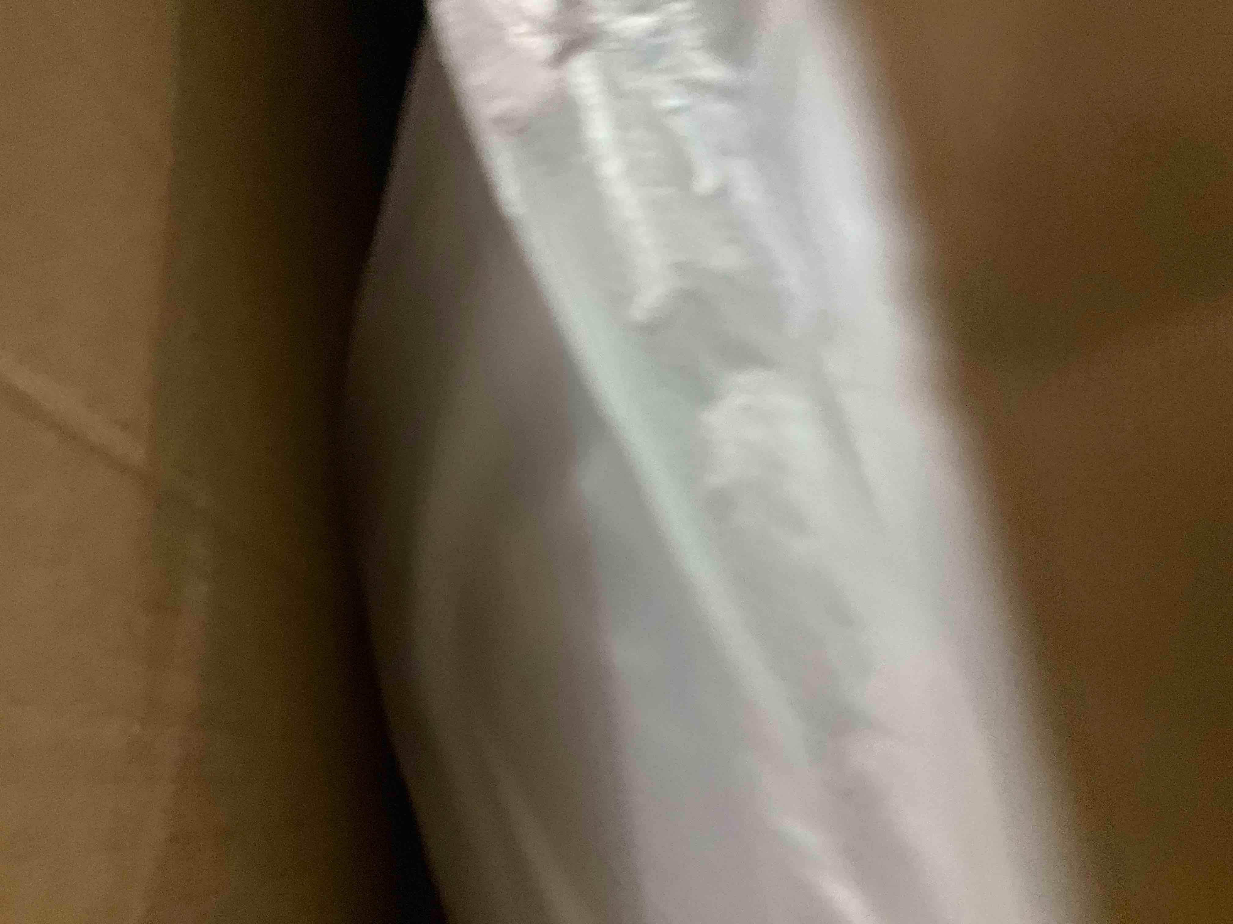https://s3.amazonaws.com/lotting-images-prod/bidfta/BRN0313876_1730897796364.jpeg