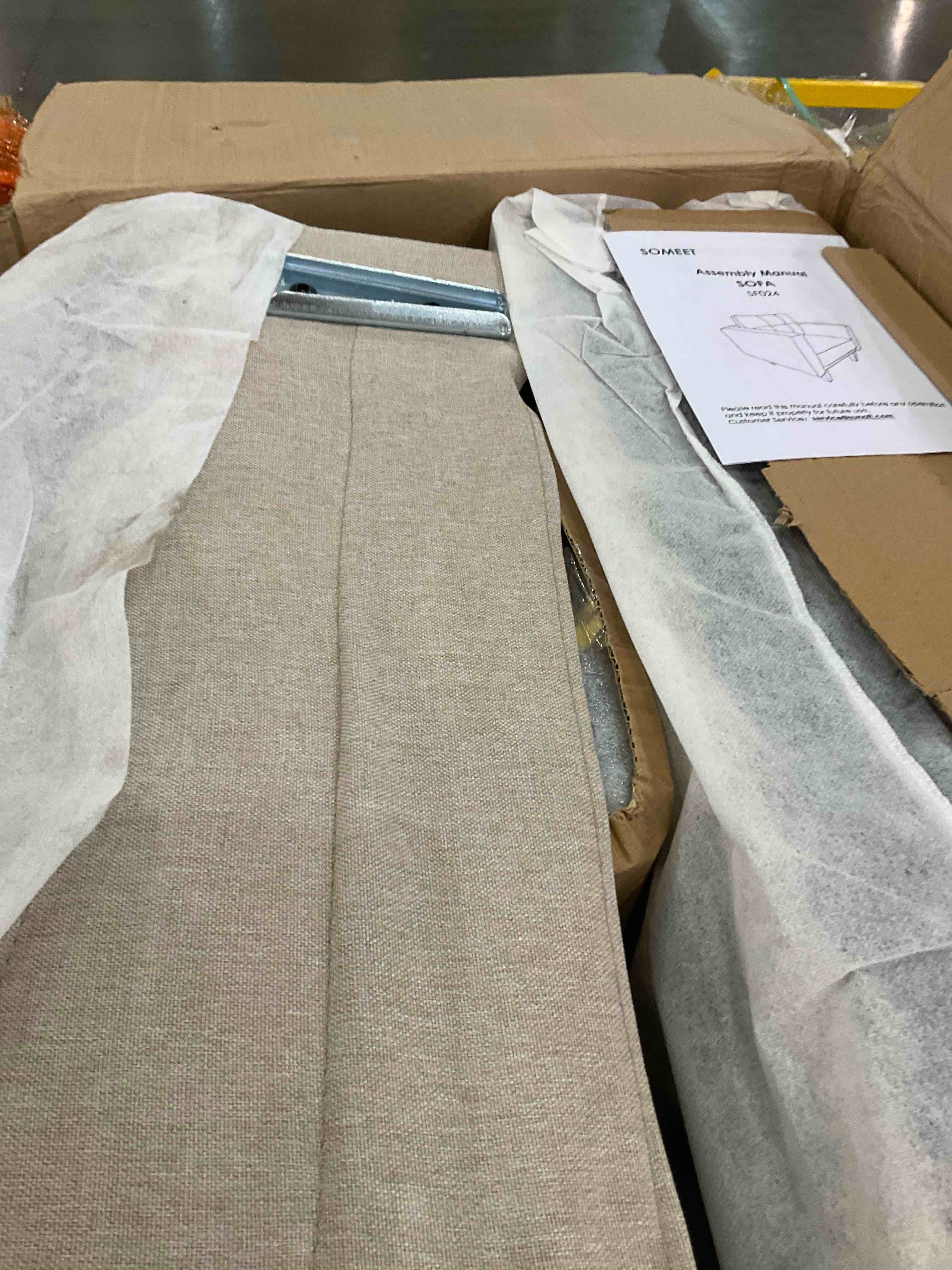 https://s3.amazonaws.com/lotting-images-prod/bidfta/BRN0313912_1730829976180.jpeg