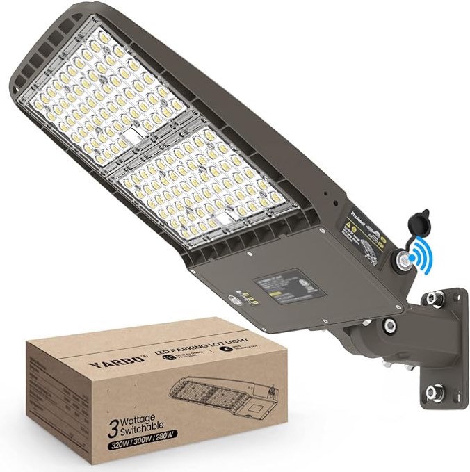 LED parking lot light arm & slip fitter 1 mount 3
