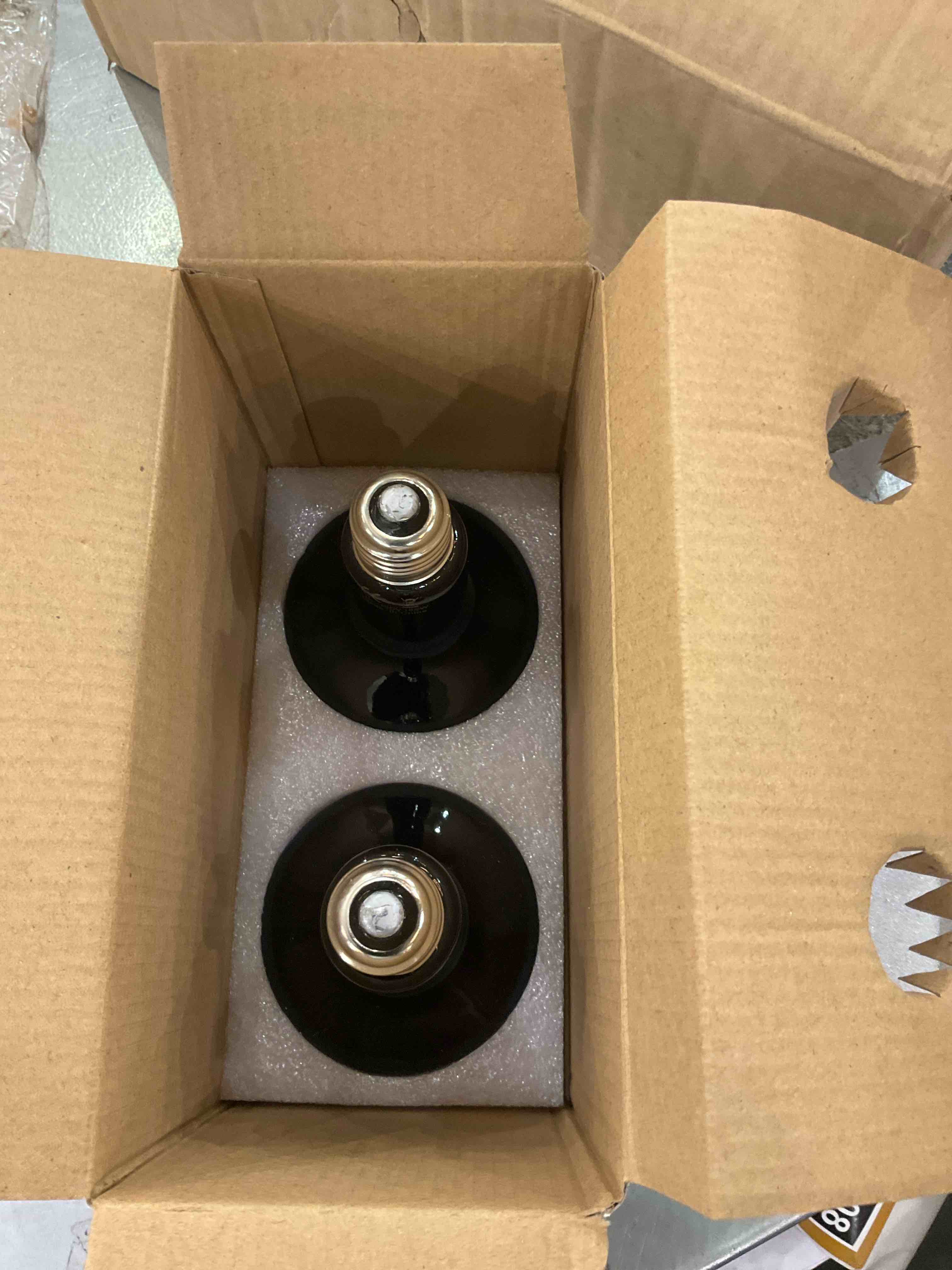 https://s3.amazonaws.com/lotting-images-prod/bidfta/BRN0314897_1730137141550.jpeg