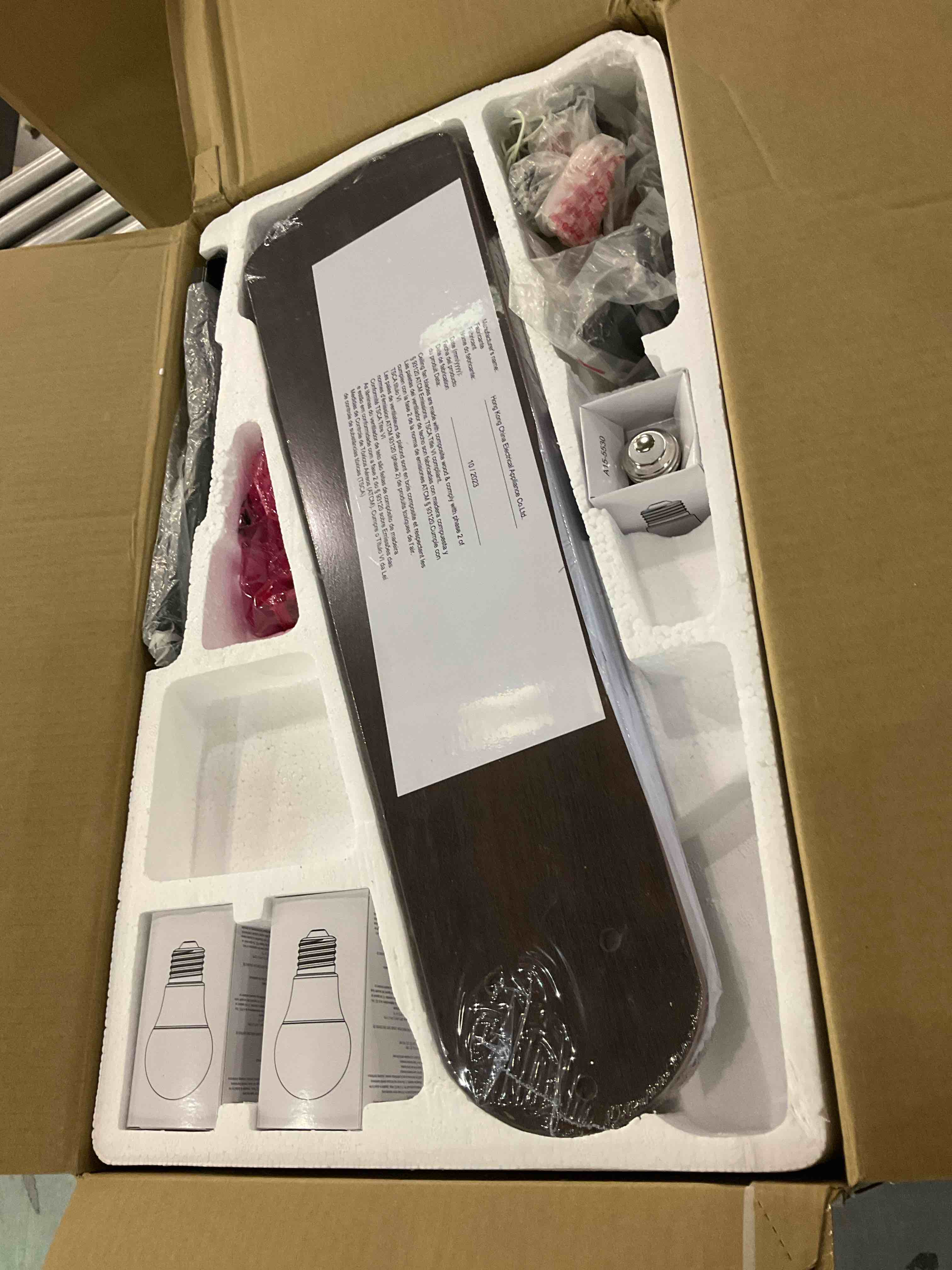 Harbor Breeze, 52" Oil Rubbed Bronze Ceiling Fan Marbleized Glass LED Light Kit