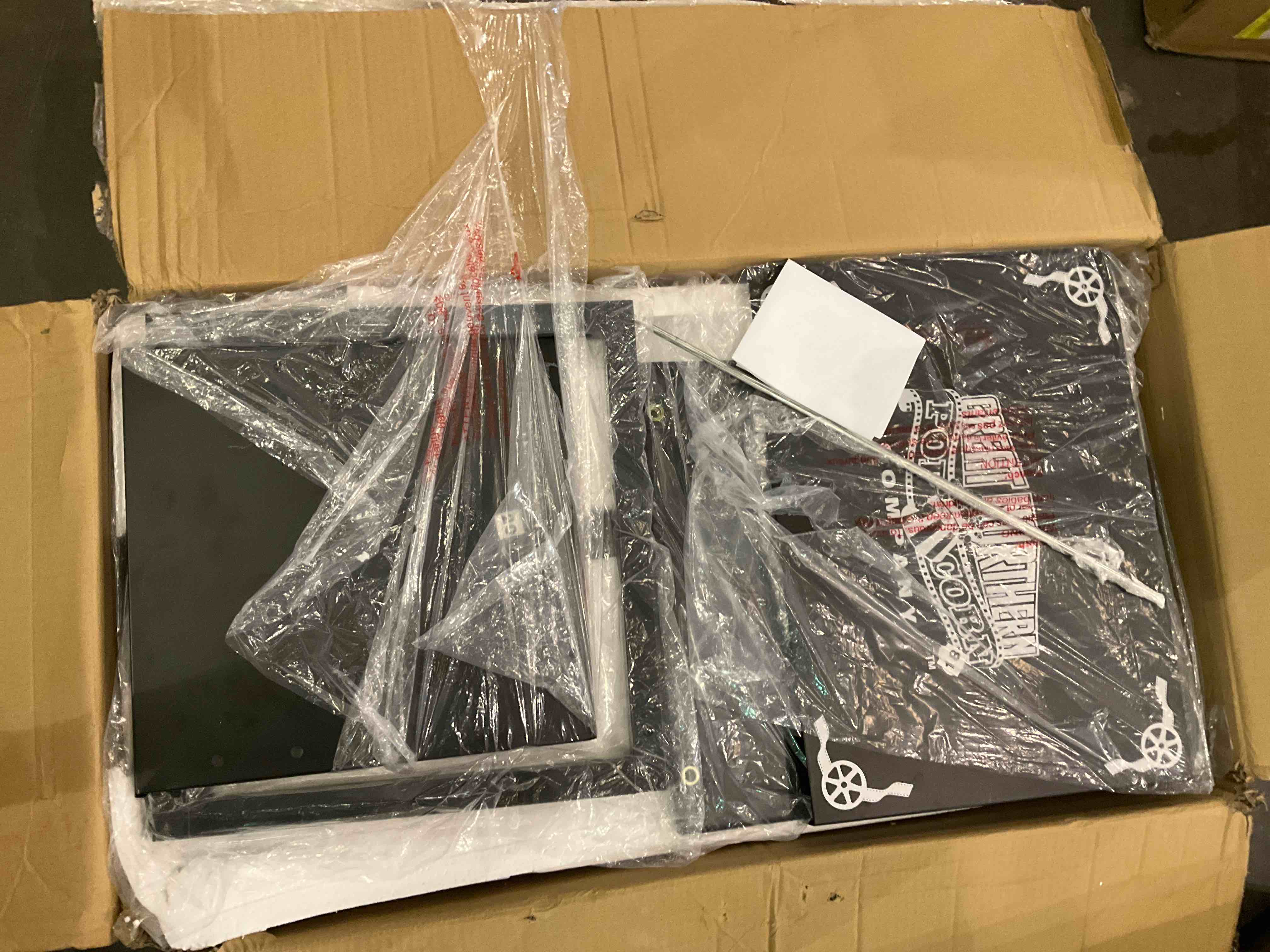 https://s3.amazonaws.com/lotting-images-prod/bidfta/BRN0317800_1732200597847.jpeg