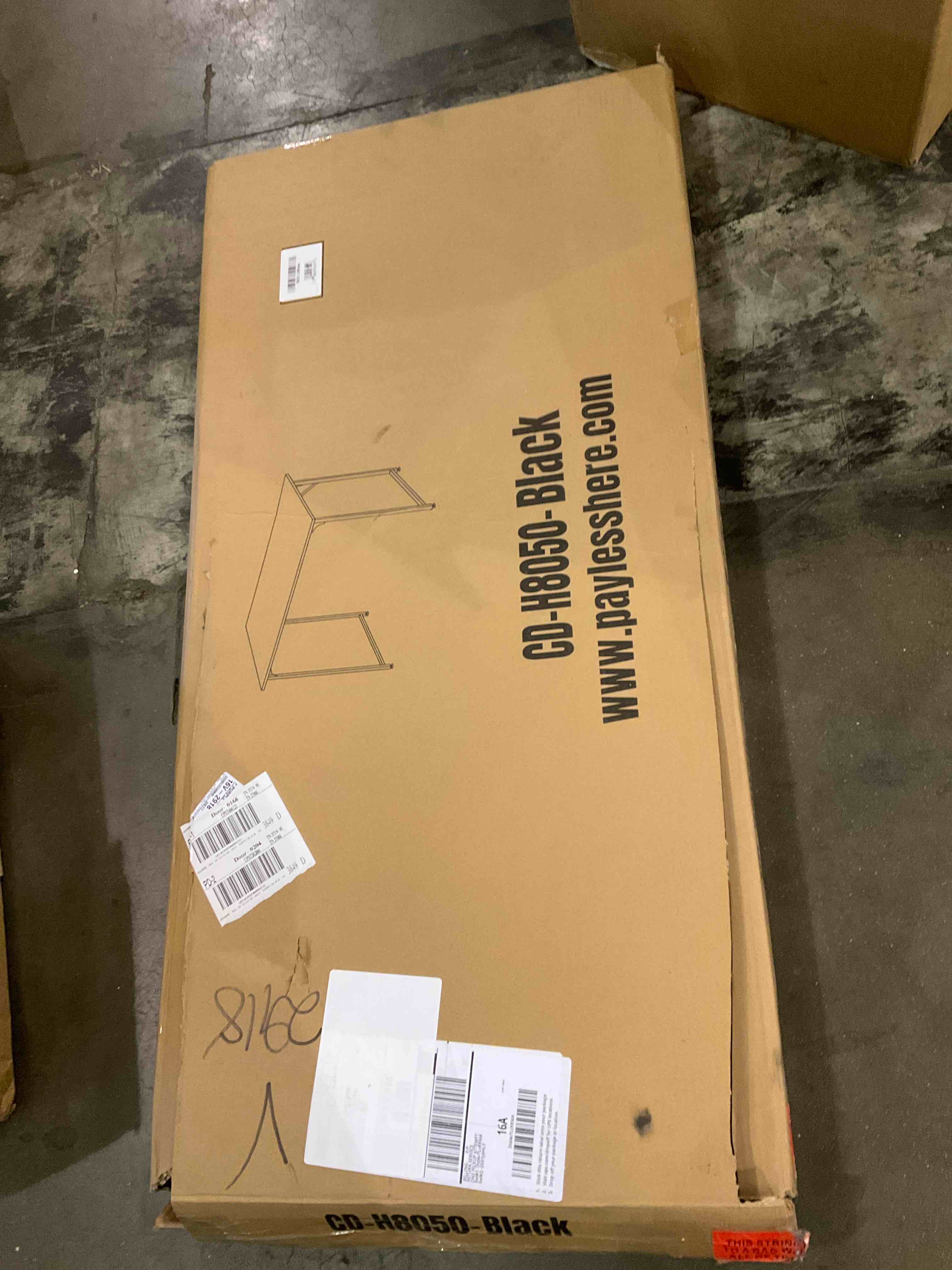 https://s3.amazonaws.com/lotting-images-prod/bidfta/BRN0317811_1732200156590.jpeg