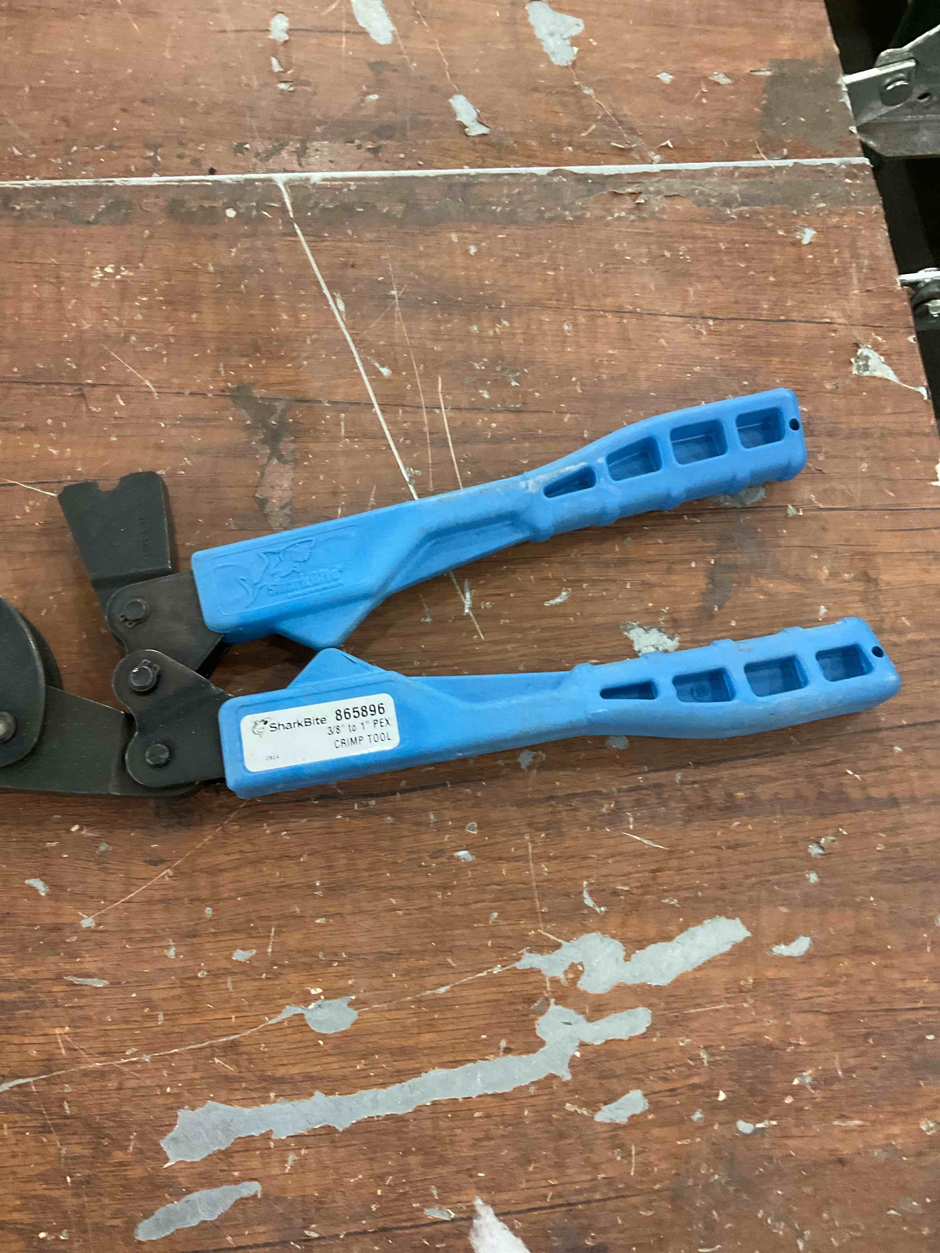 Crimp tool