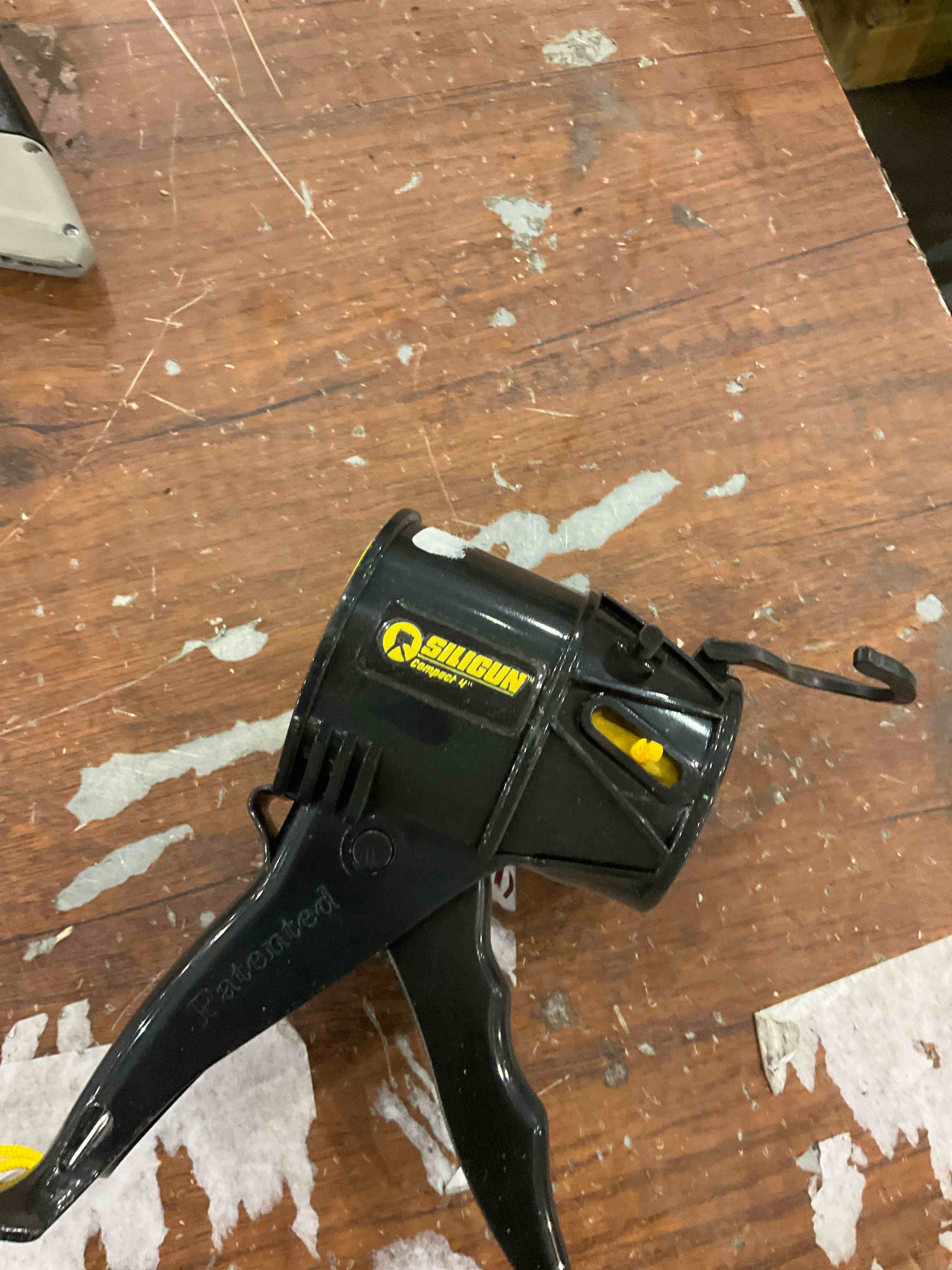 caulk gun